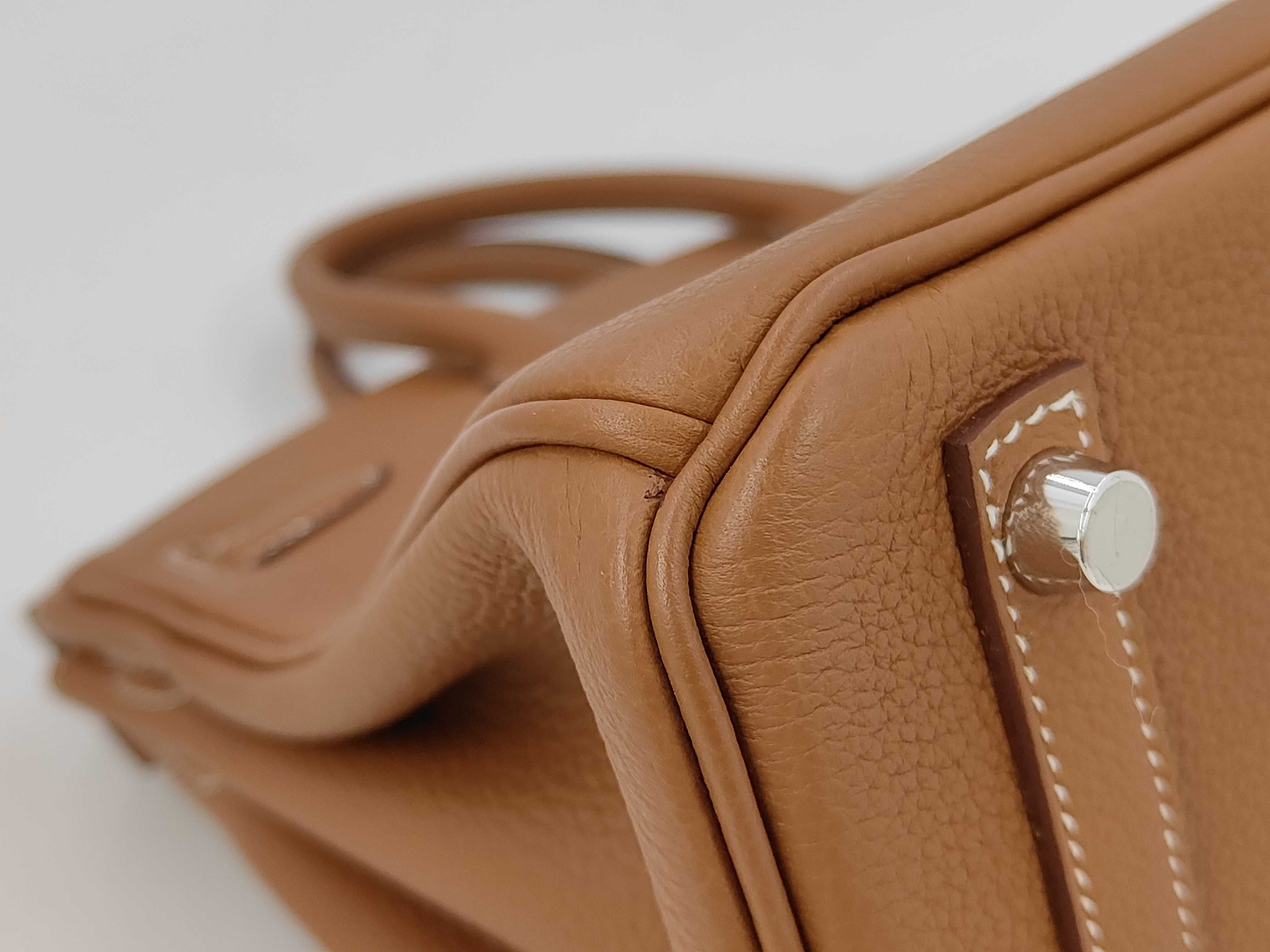 Birkin 25 Togo Gold K Stamp Handbag — view 6