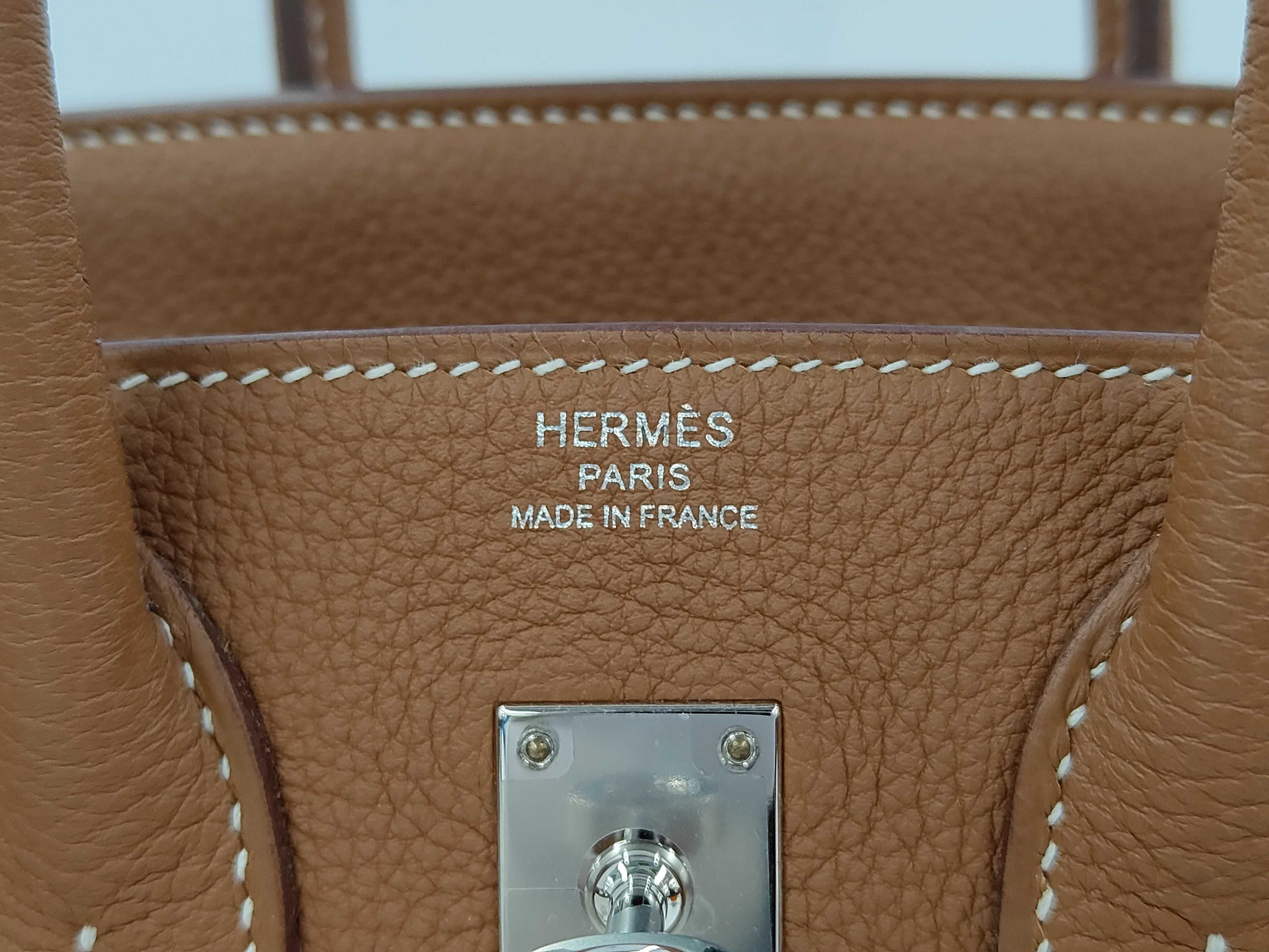 Birkin 25 Togo Gold K Stamp Handbag — view 9