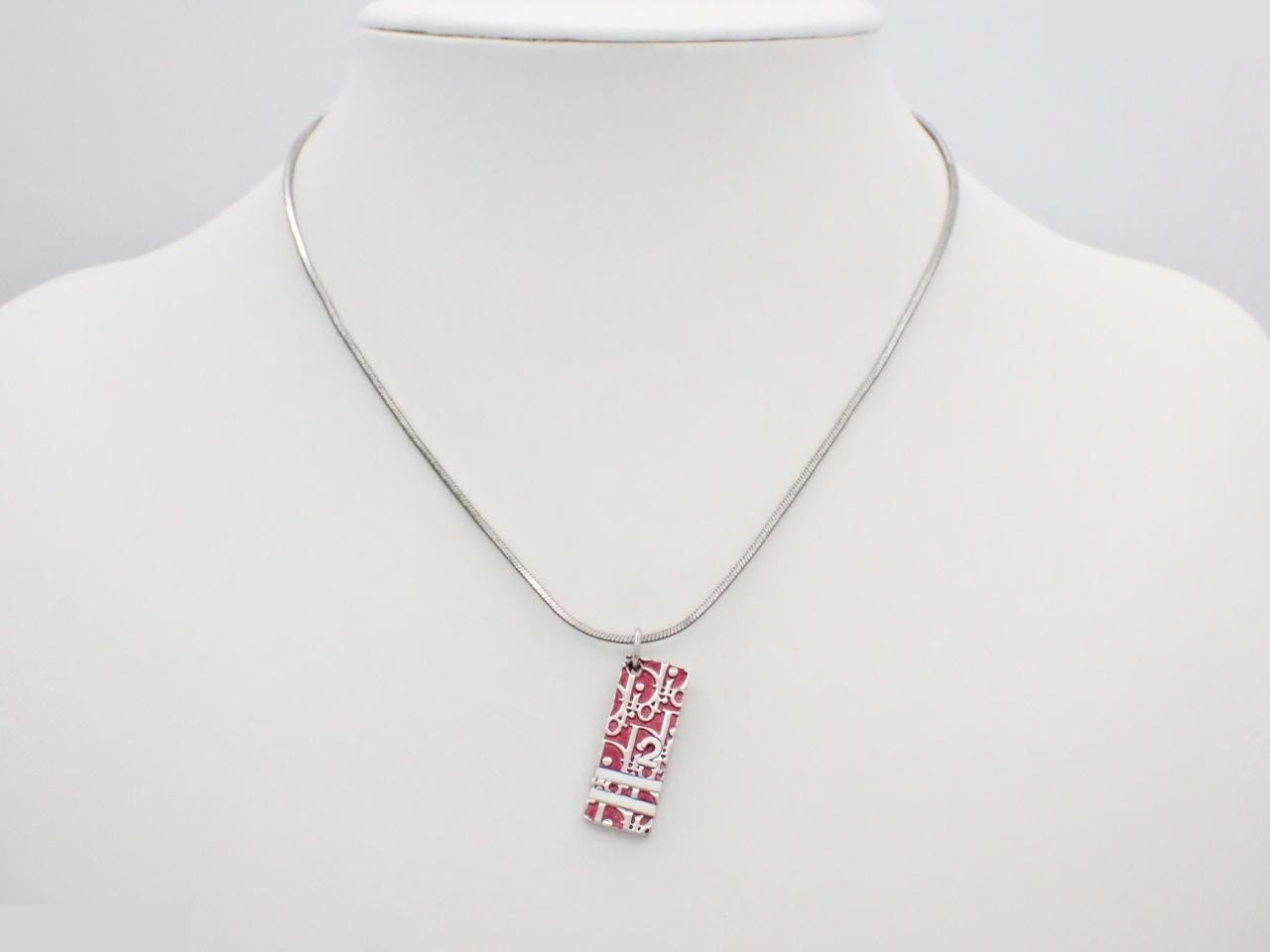 Trotter Necklace, chain approximately 44cm — view 3