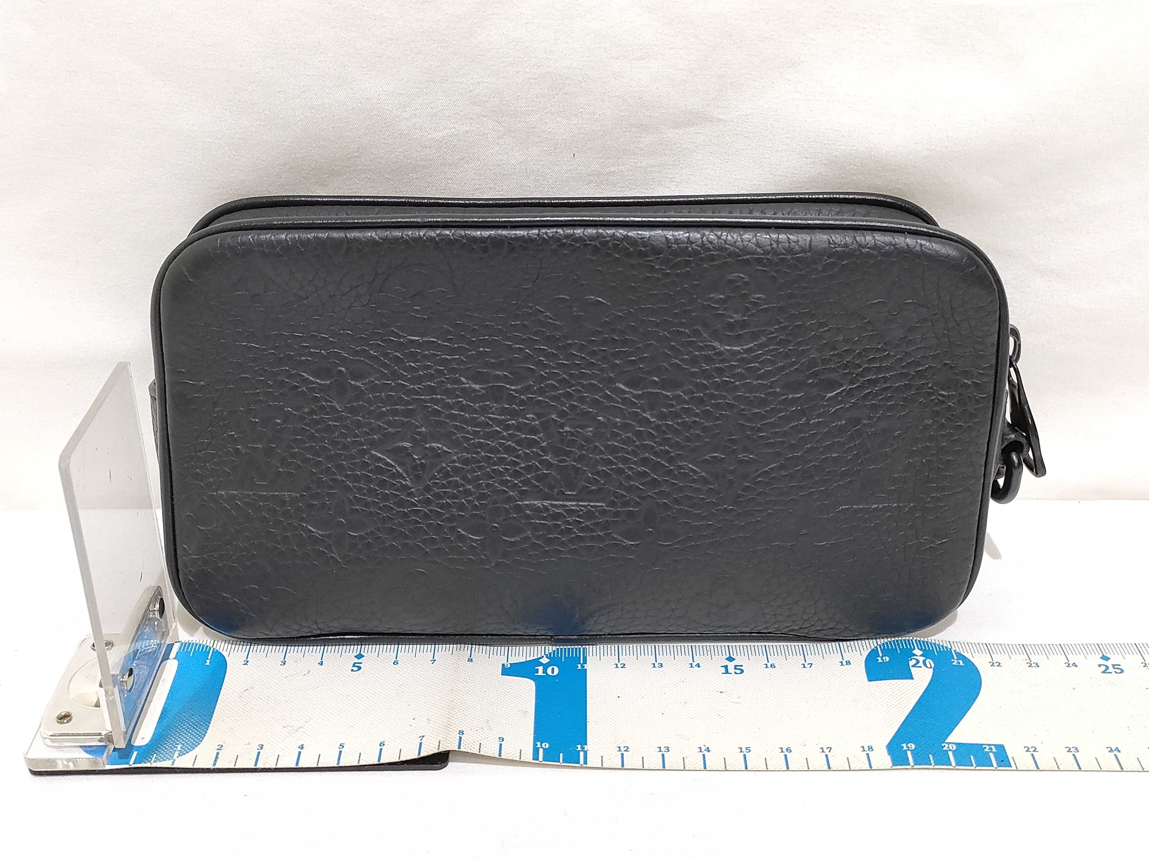 Monogram Empreinte Louis Vuitton Taurillon Pochette Volga M55703 SF0241 (Chain broken) Second bag — view 2