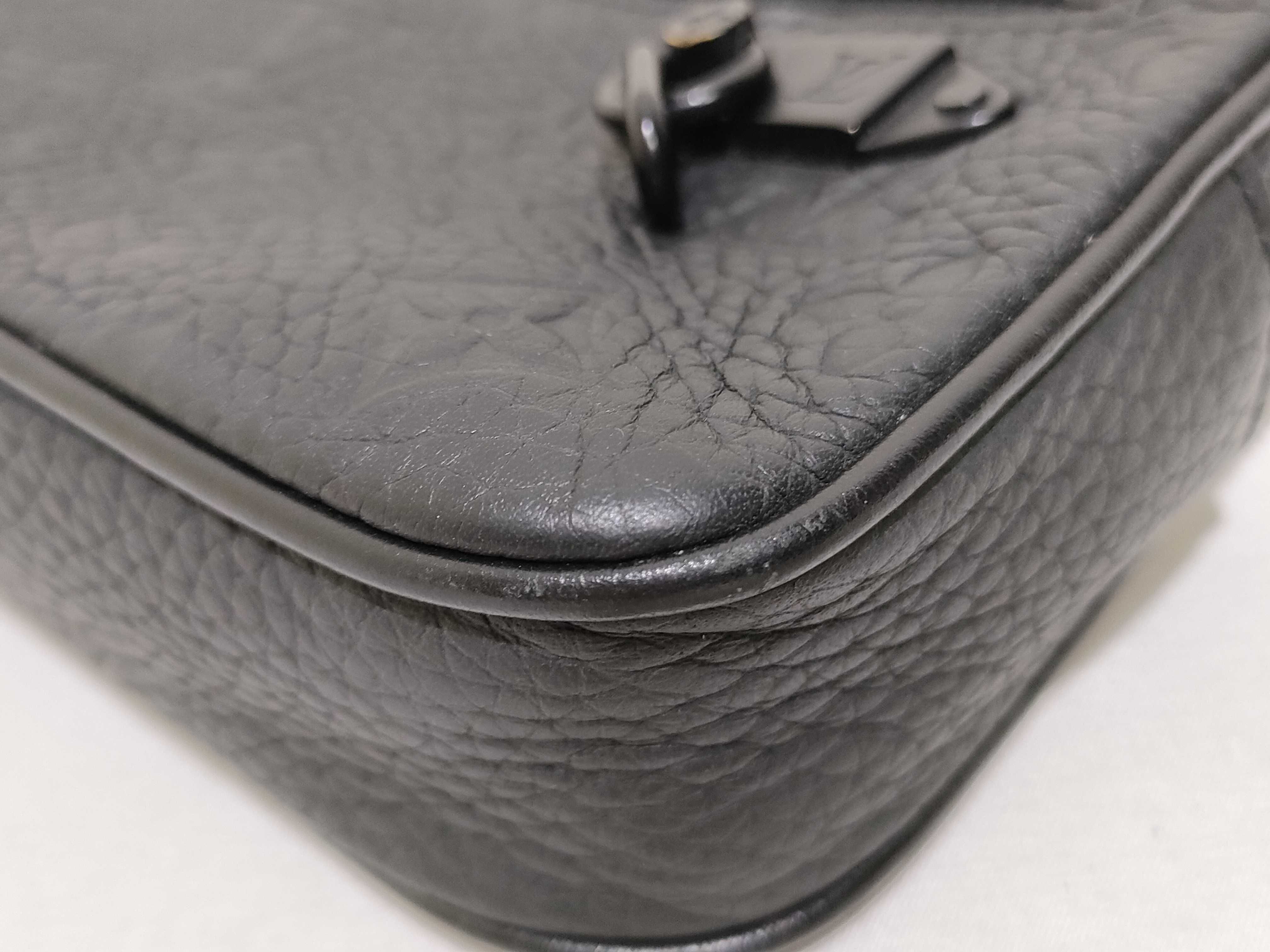 Monogram Empreinte Louis Vuitton Taurillon Pochette Volga M55703 SF0241 (Chain broken) Second bag — view 7