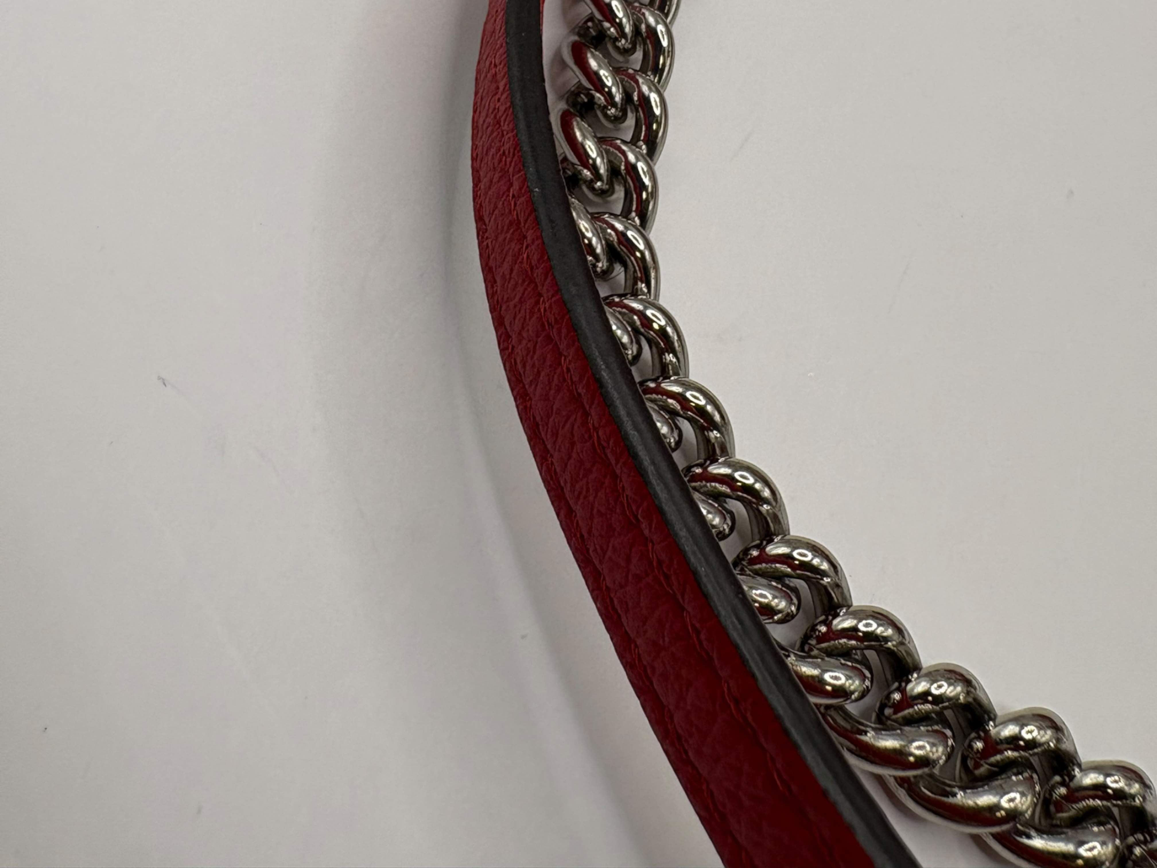 LV Logo Lockme 2BB M51202 Red Shoulder Bag — view 8