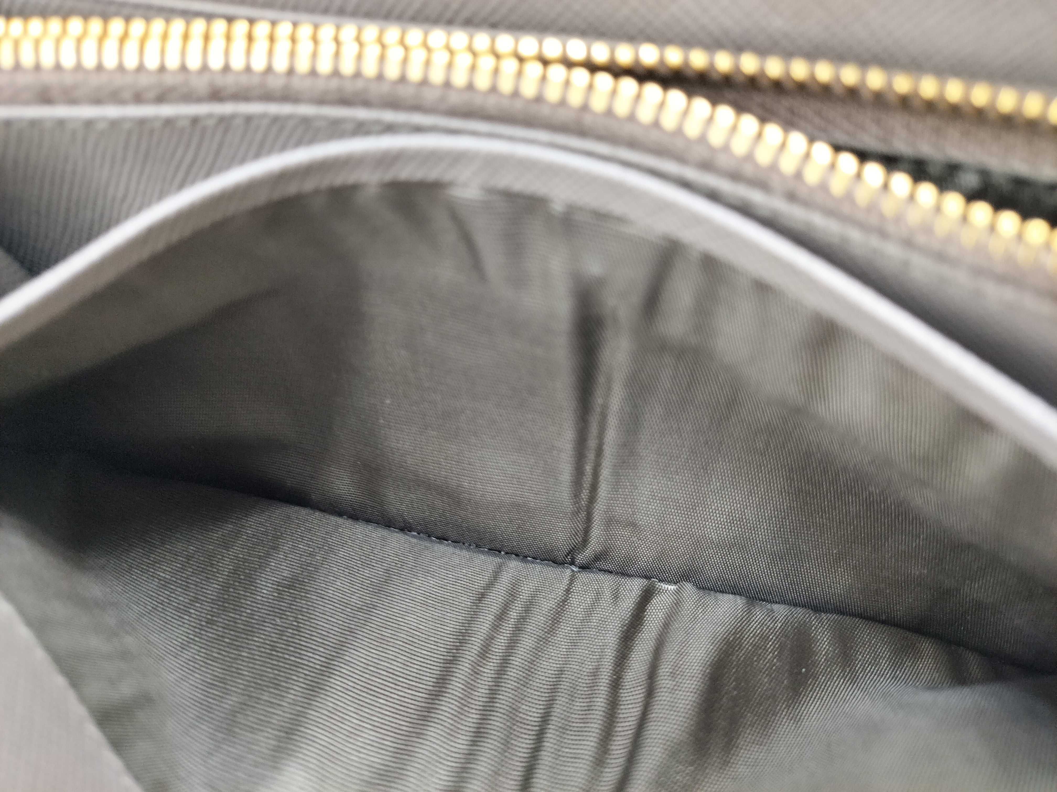 Saffiano Metal Logo Zip-Around Long Wallet Gray 1M0506 Wallet — view 14