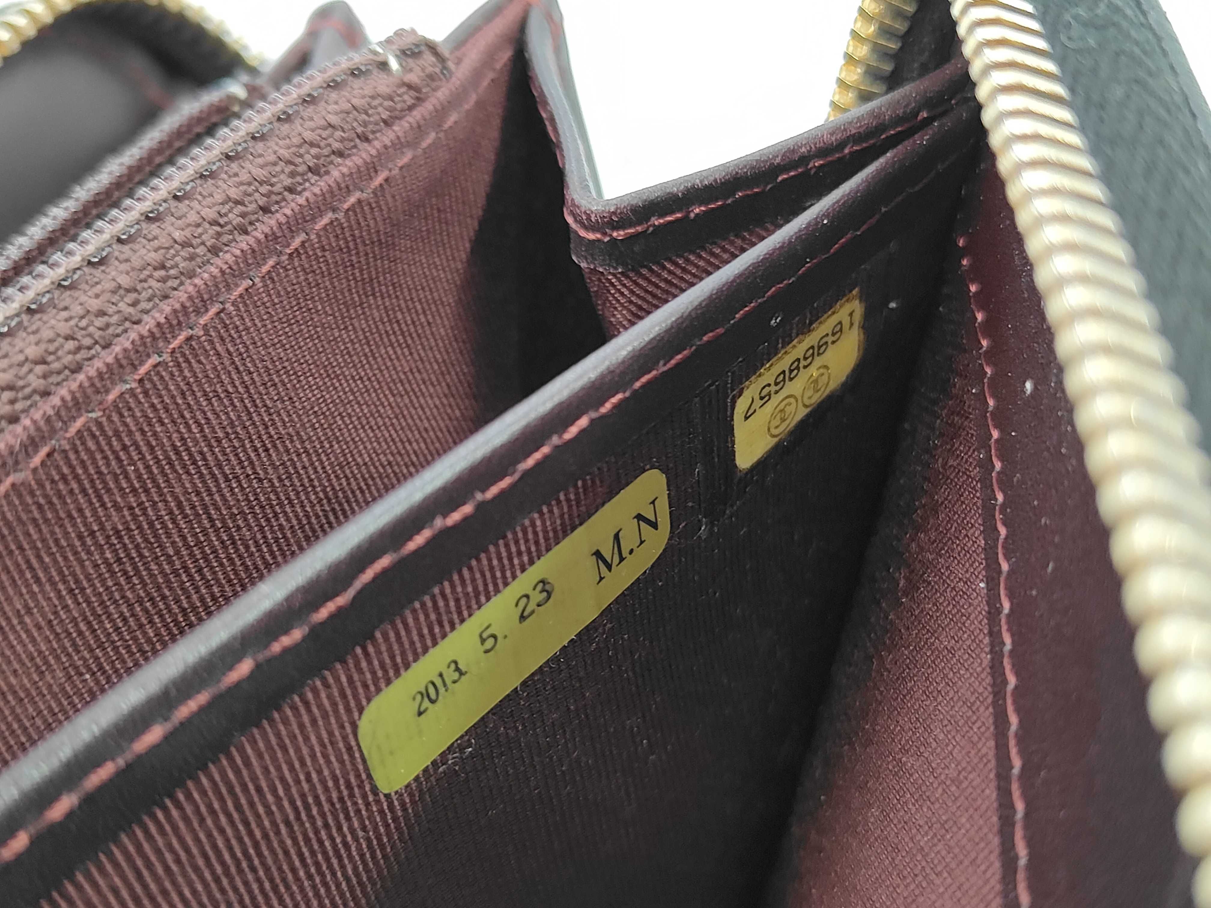 Zippered Matelassé Caviar Leather Coco Mark Black Long Wallet — view 11