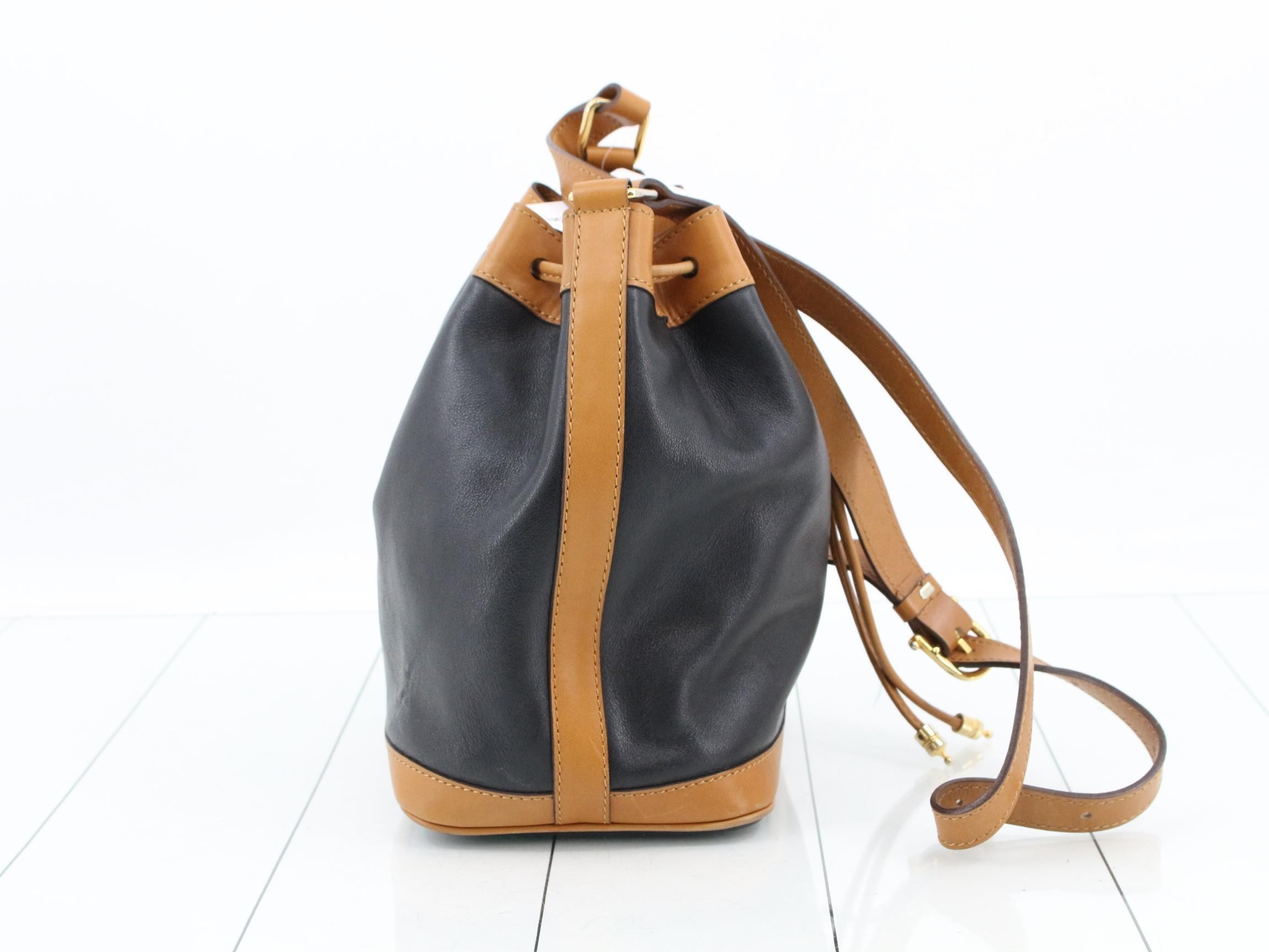 Shoulder bag — view 4