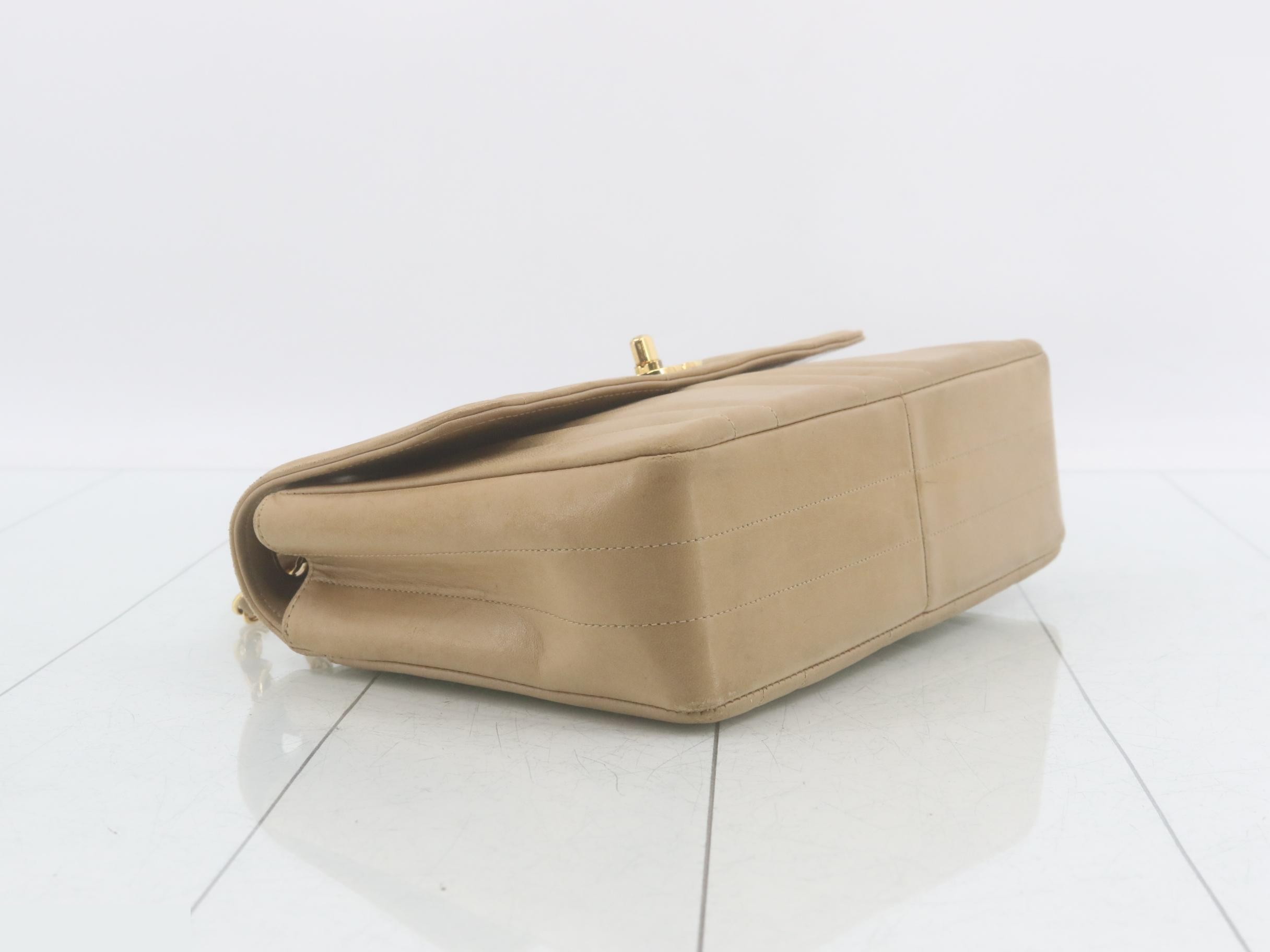 Lambskin chain shoulder bag, beige, item number 3. — view 5