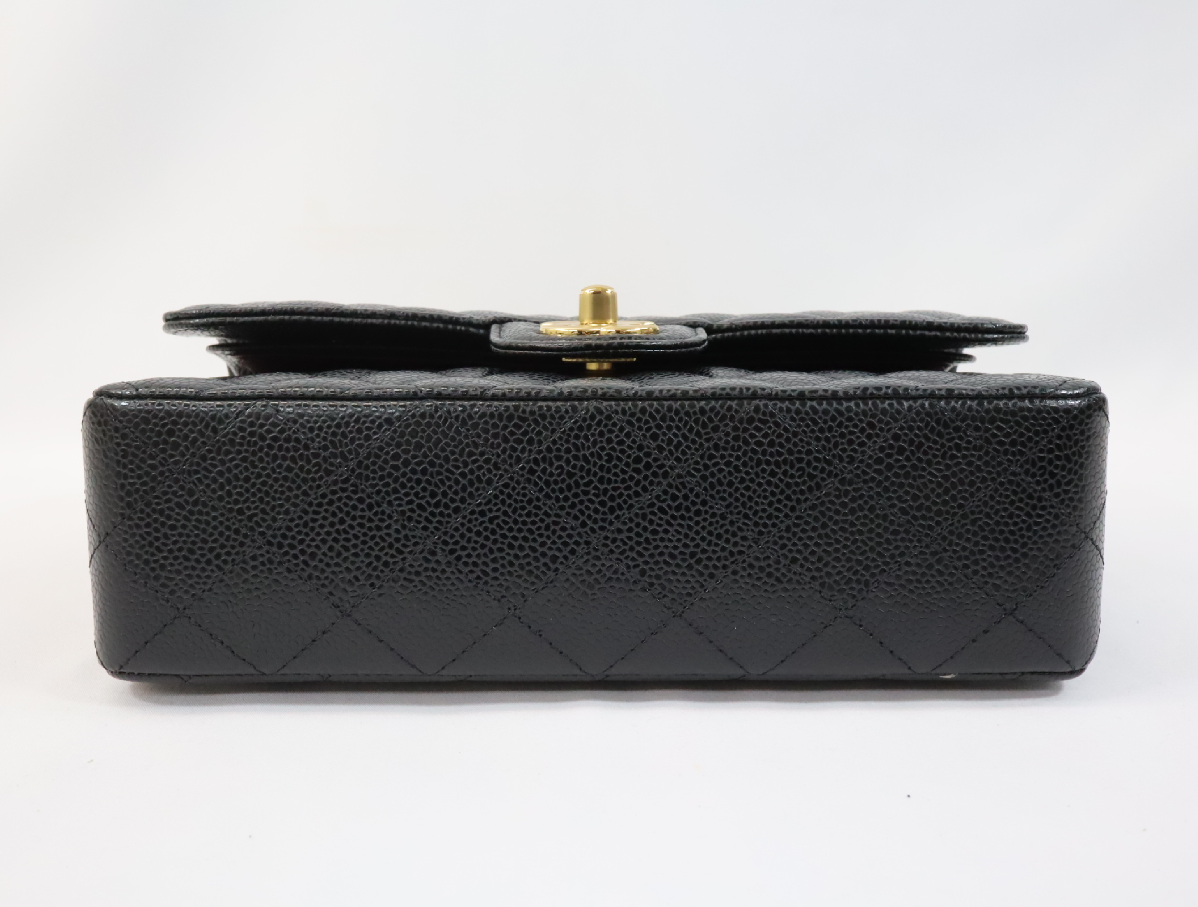 Matelassé 23 Caviar Skin Double Flap Black Serial Plate Gold Hardware A01113? Shoulder Bag — view 6