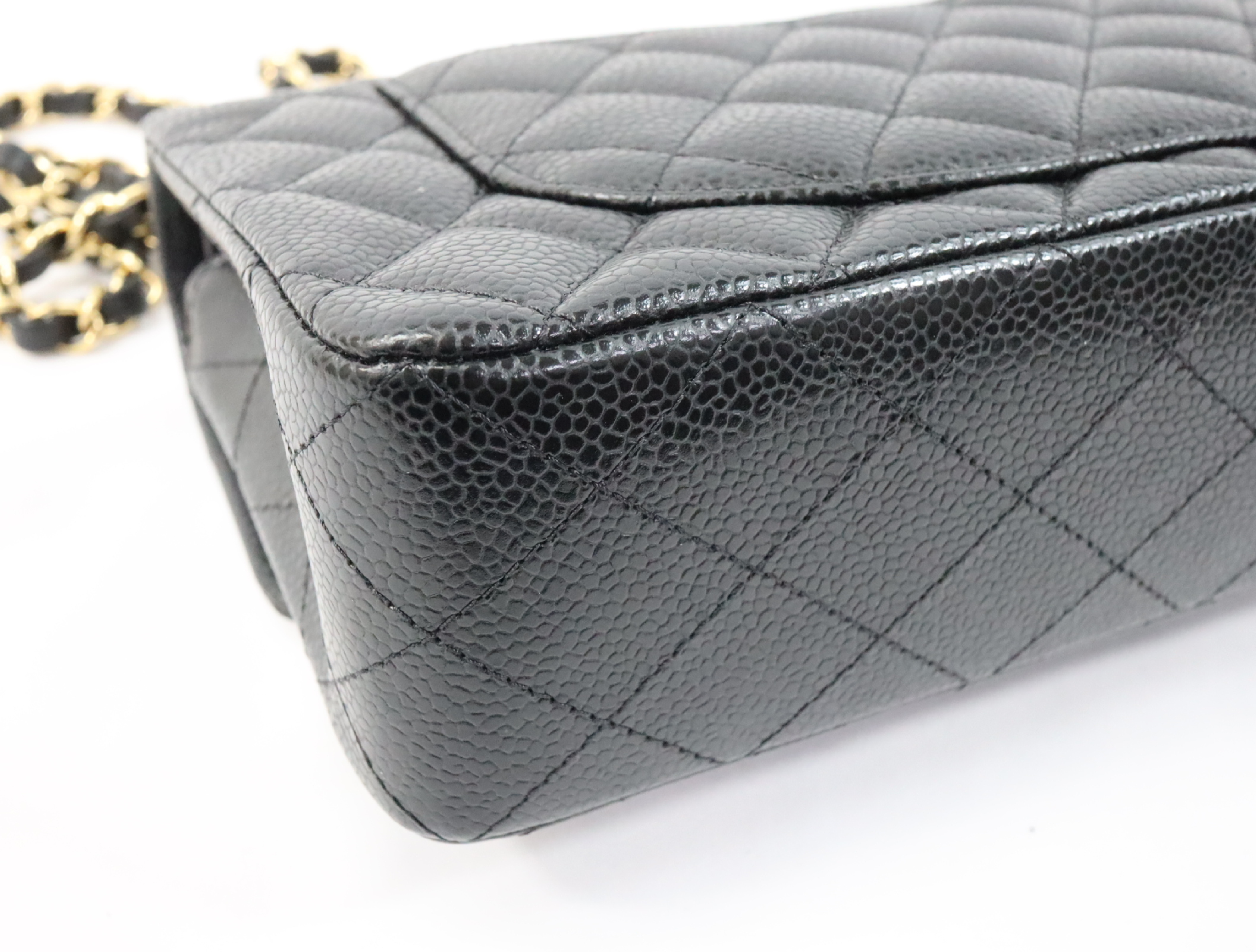 Matelassé 23 Caviar Skin Double Flap Black Serial Plate Gold Hardware A01113? Shoulder Bag — view 9