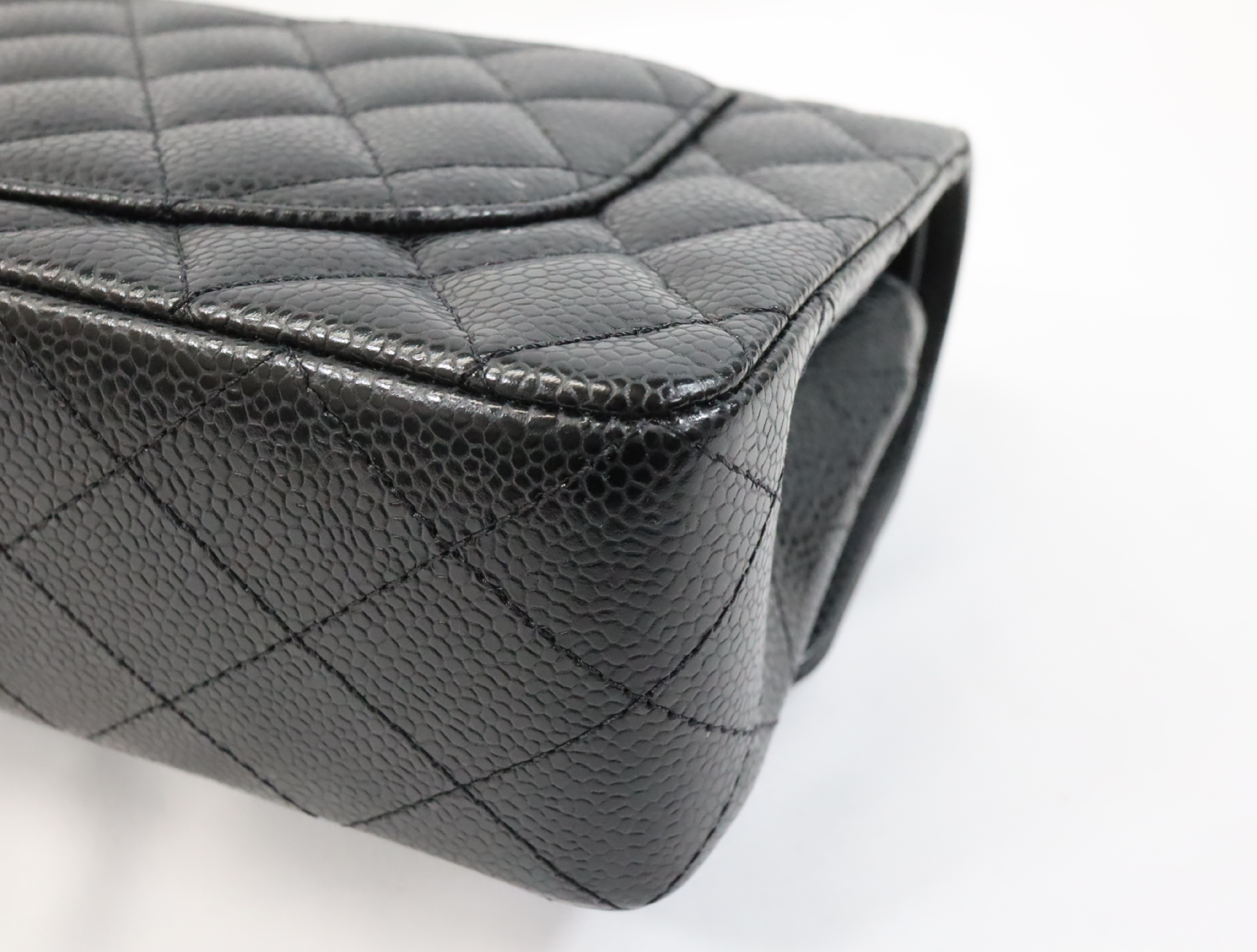 Matelassé 23 Caviar Skin Double Flap Black Serial Plate Gold Hardware A01113? Shoulder Bag — view 10