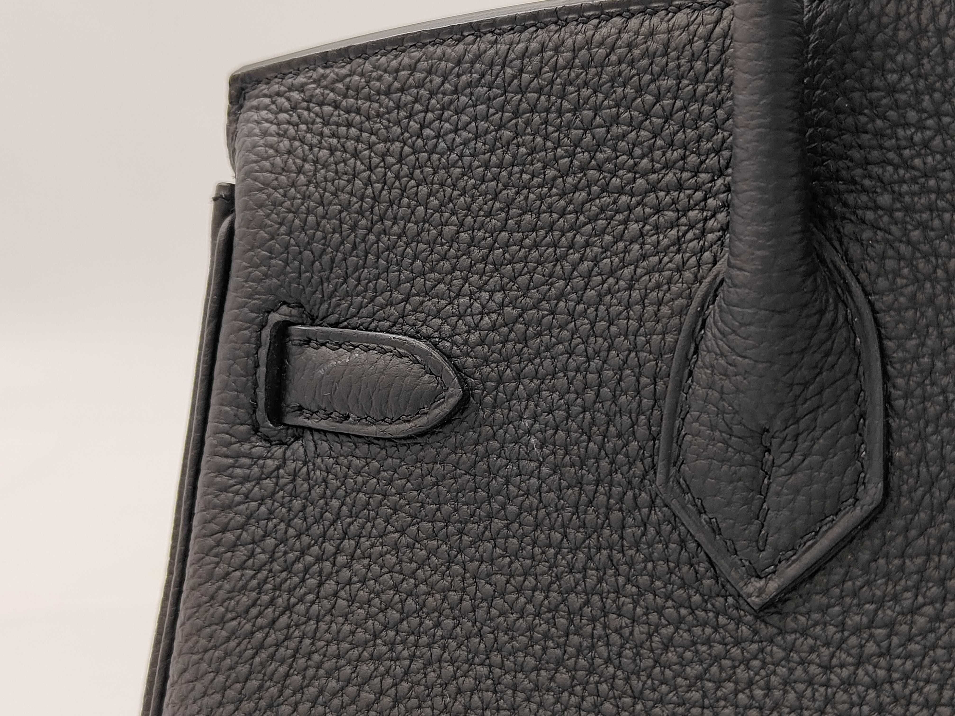 Birkin 25 Togo Leather, Black, Gold Hardware, W Stamp, Handbag — view 9