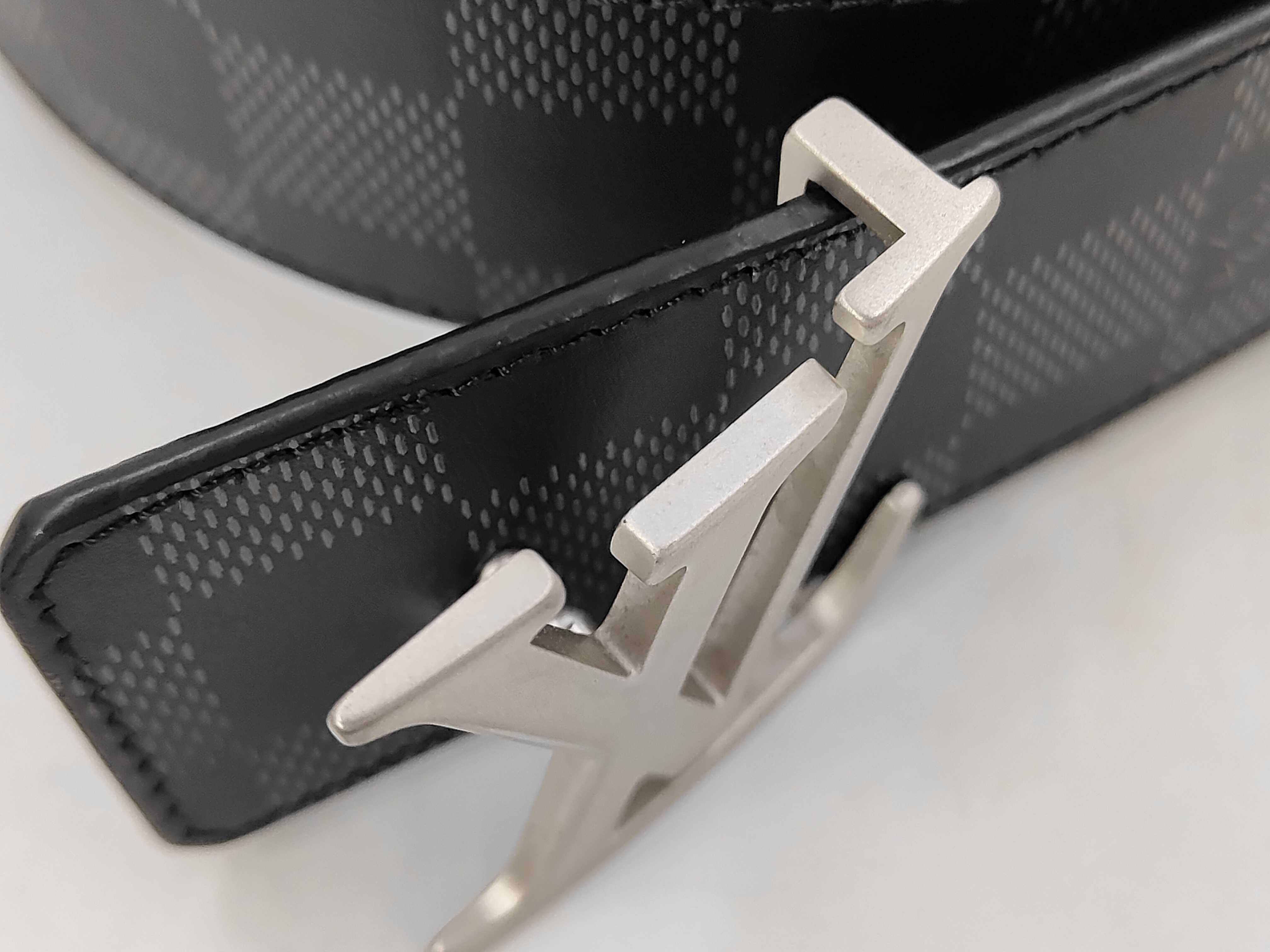 Ceinture LV Initial Damier Infini Reversible Belt — view 4