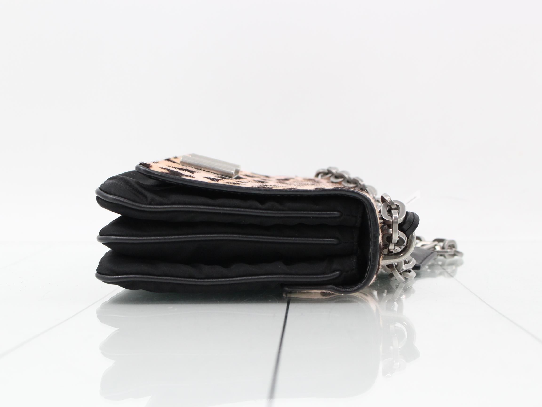 Calf hair leopard print metal logo push-lock chain shoulder bag — view 3