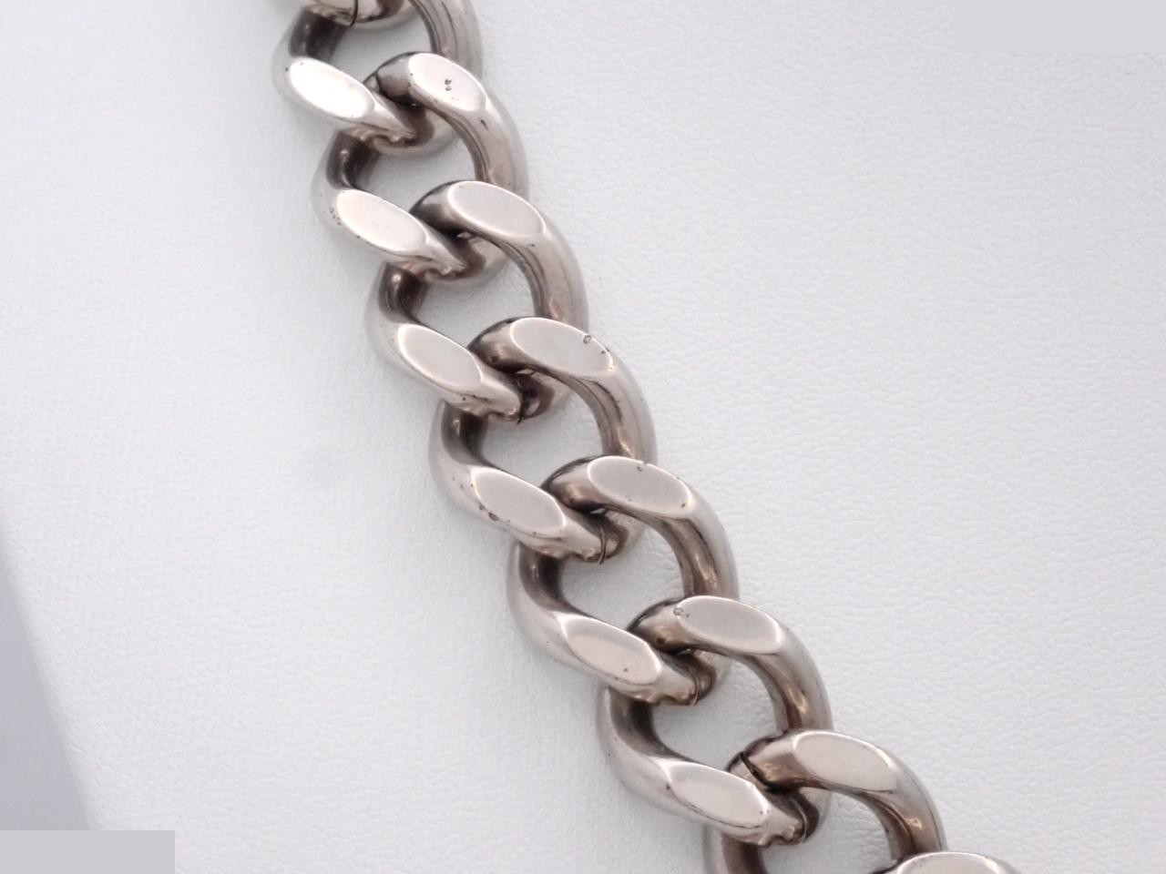 Precious metal CD logo necklace/pendant; neck circumference approximately 47 cm — view 2