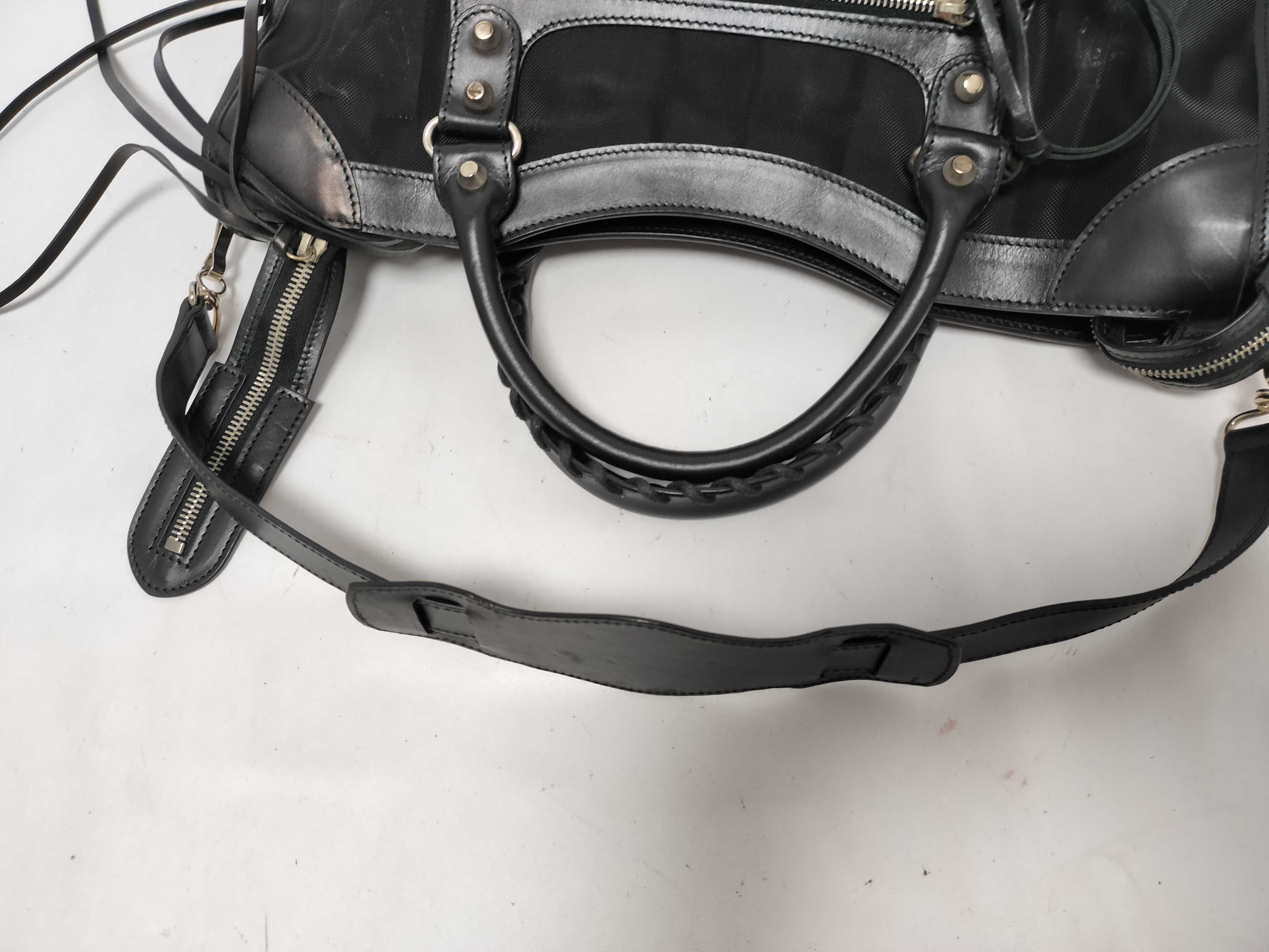 HK-115748 528147 The City Black 2WAY Handbag — view 3