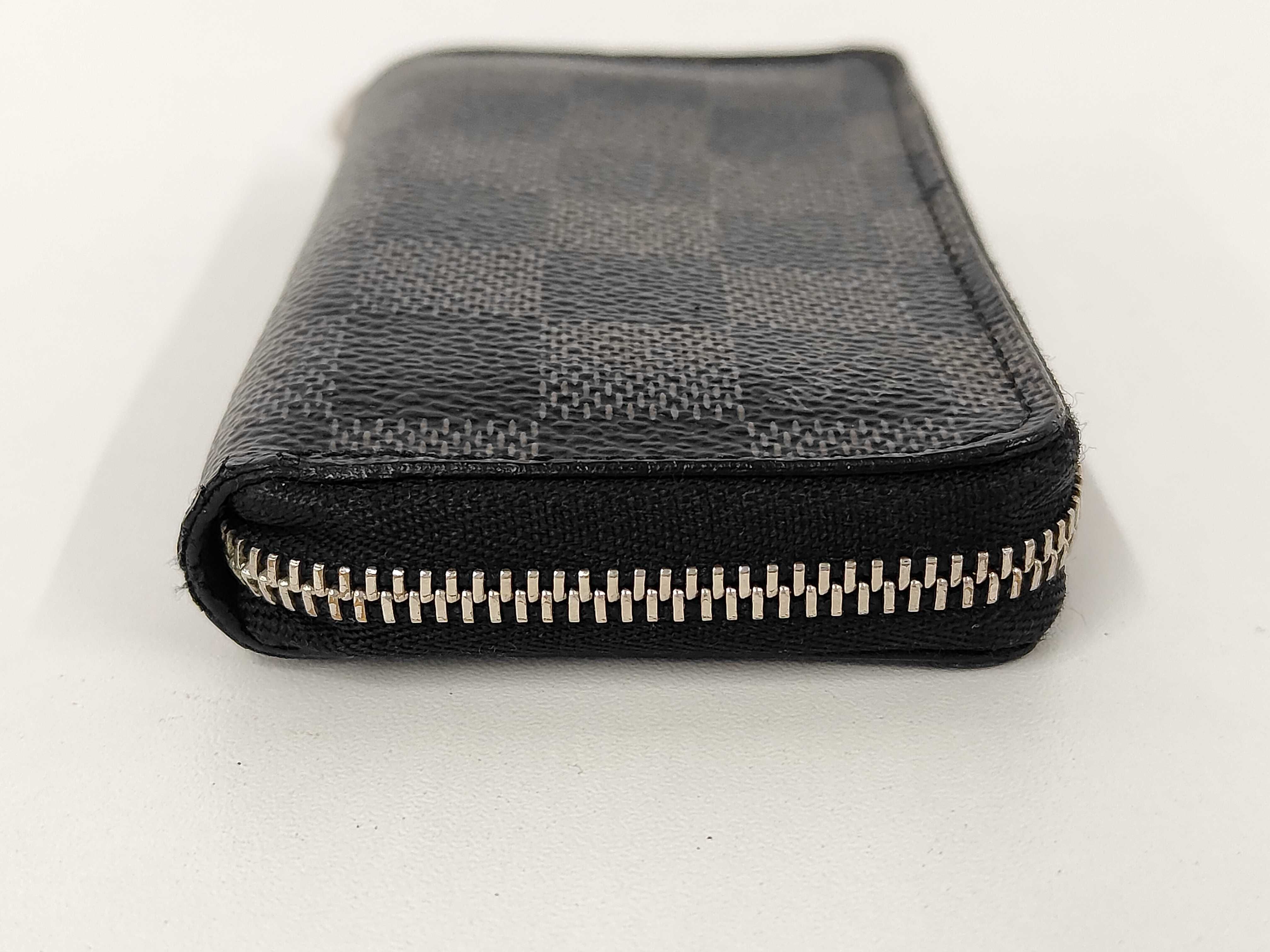 Damier Graphite Round Card Case Wallet — view 4