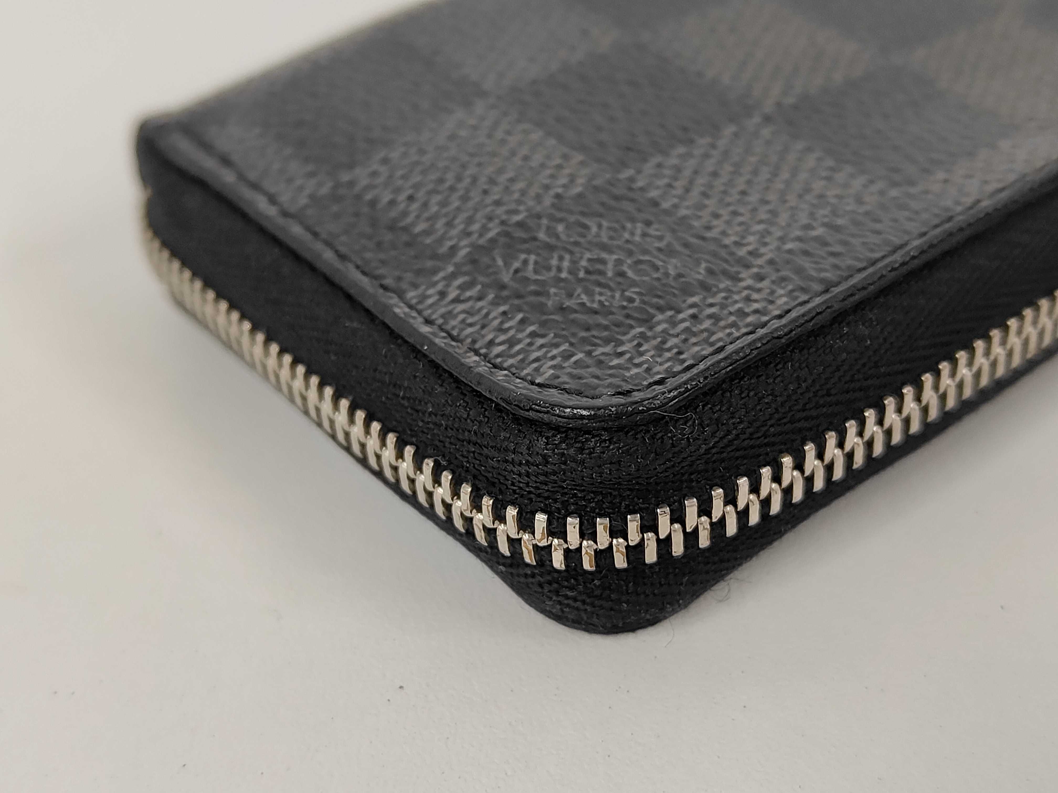 Damier Graphite Round Card Case Wallet — view 5