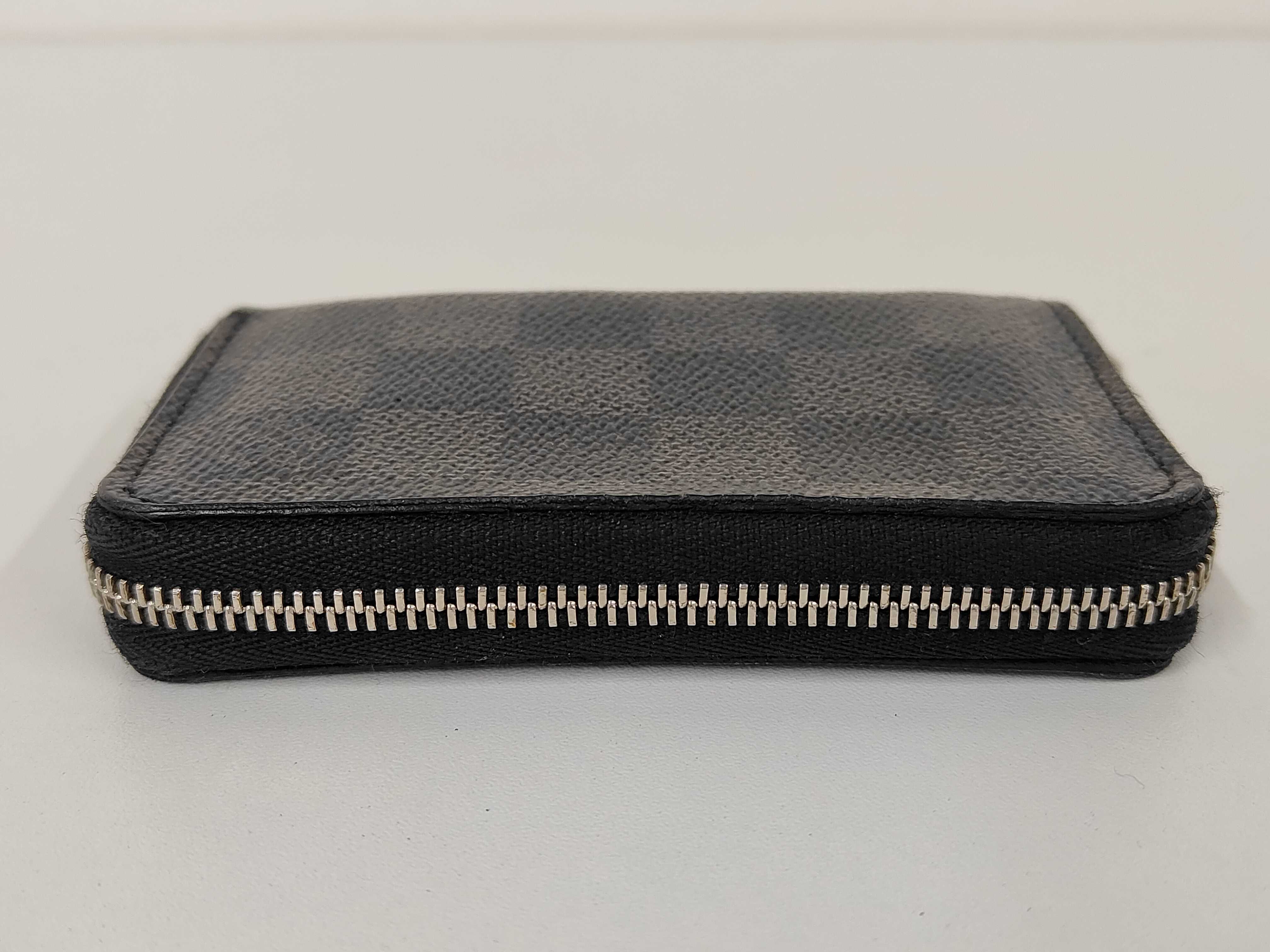 Damier Graphite Round Card Case Wallet — view 6