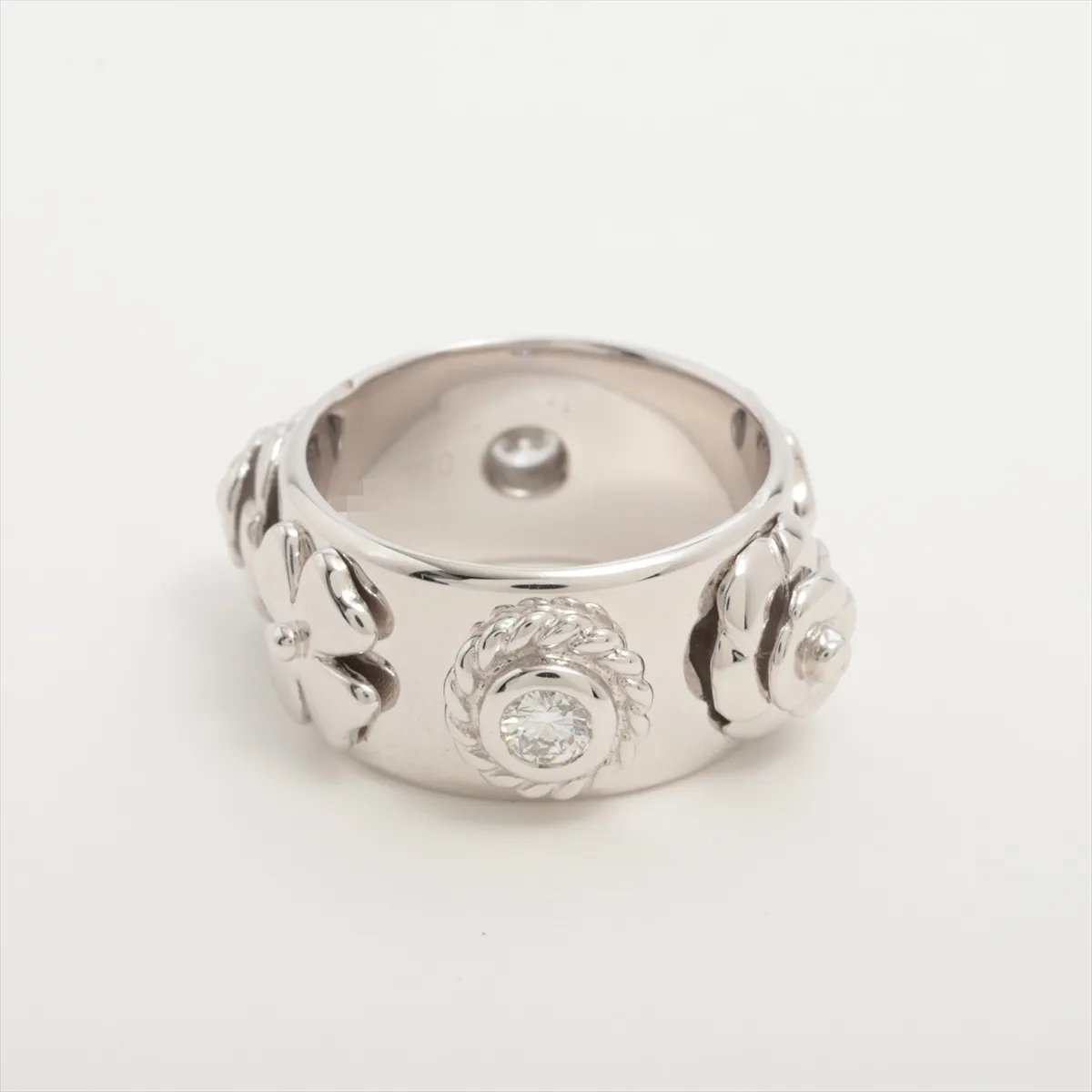 Three Symbol Diamond Ring 750 (WG) 10.5g 17D318 (Scratch-hole) — view 2