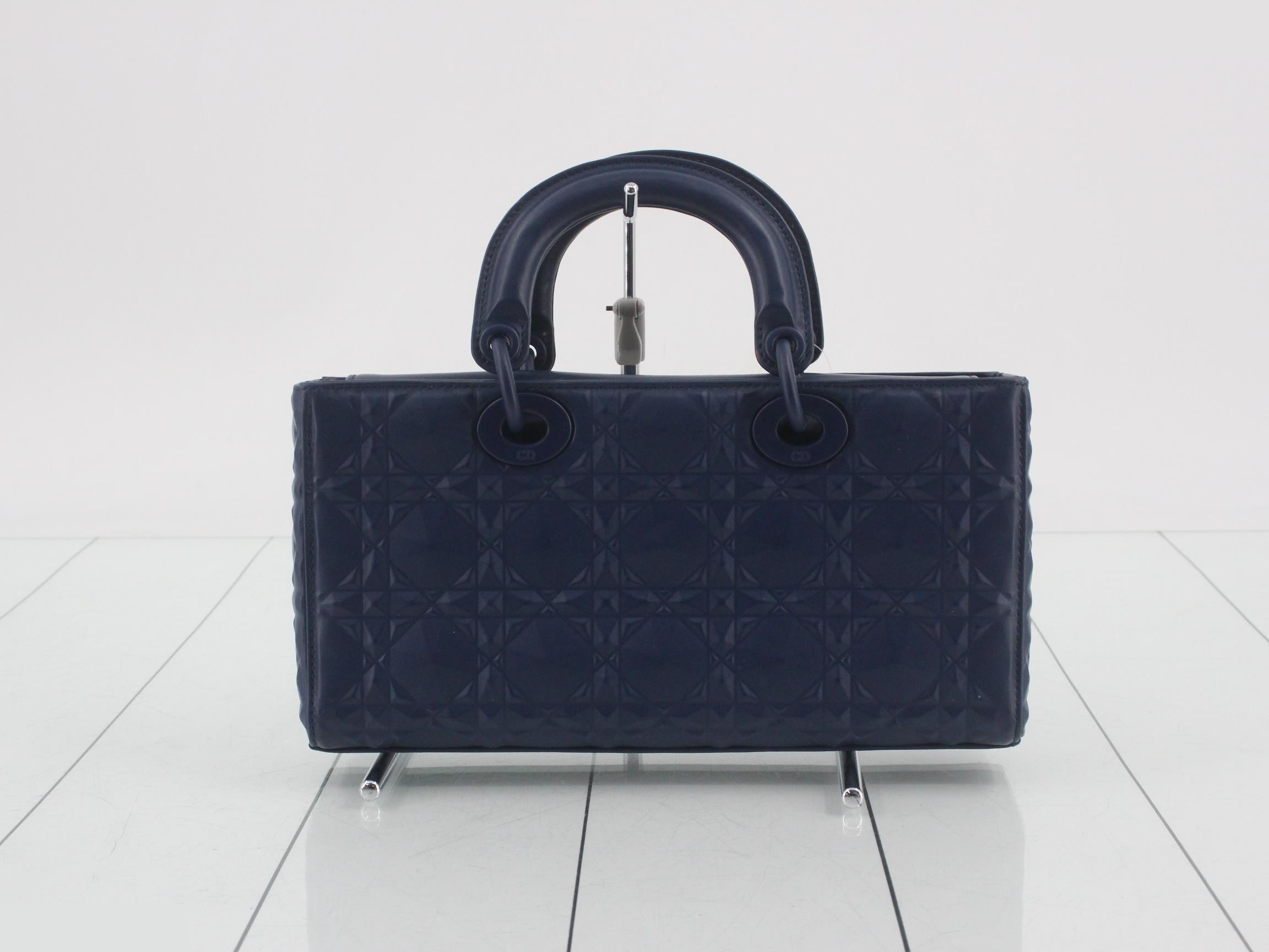 Other lines: Bags and shoulder bags — view 2