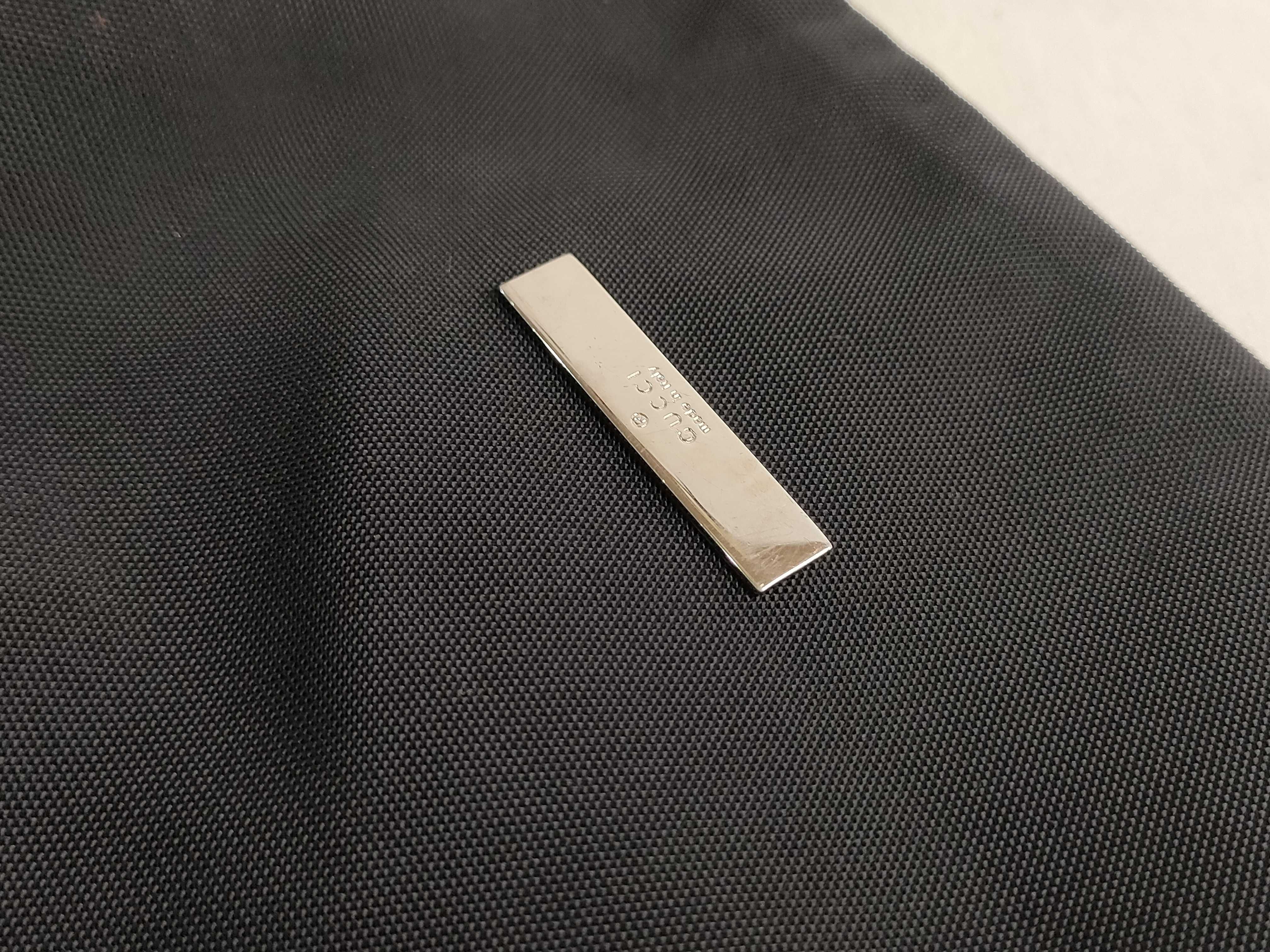 pouch — view 11