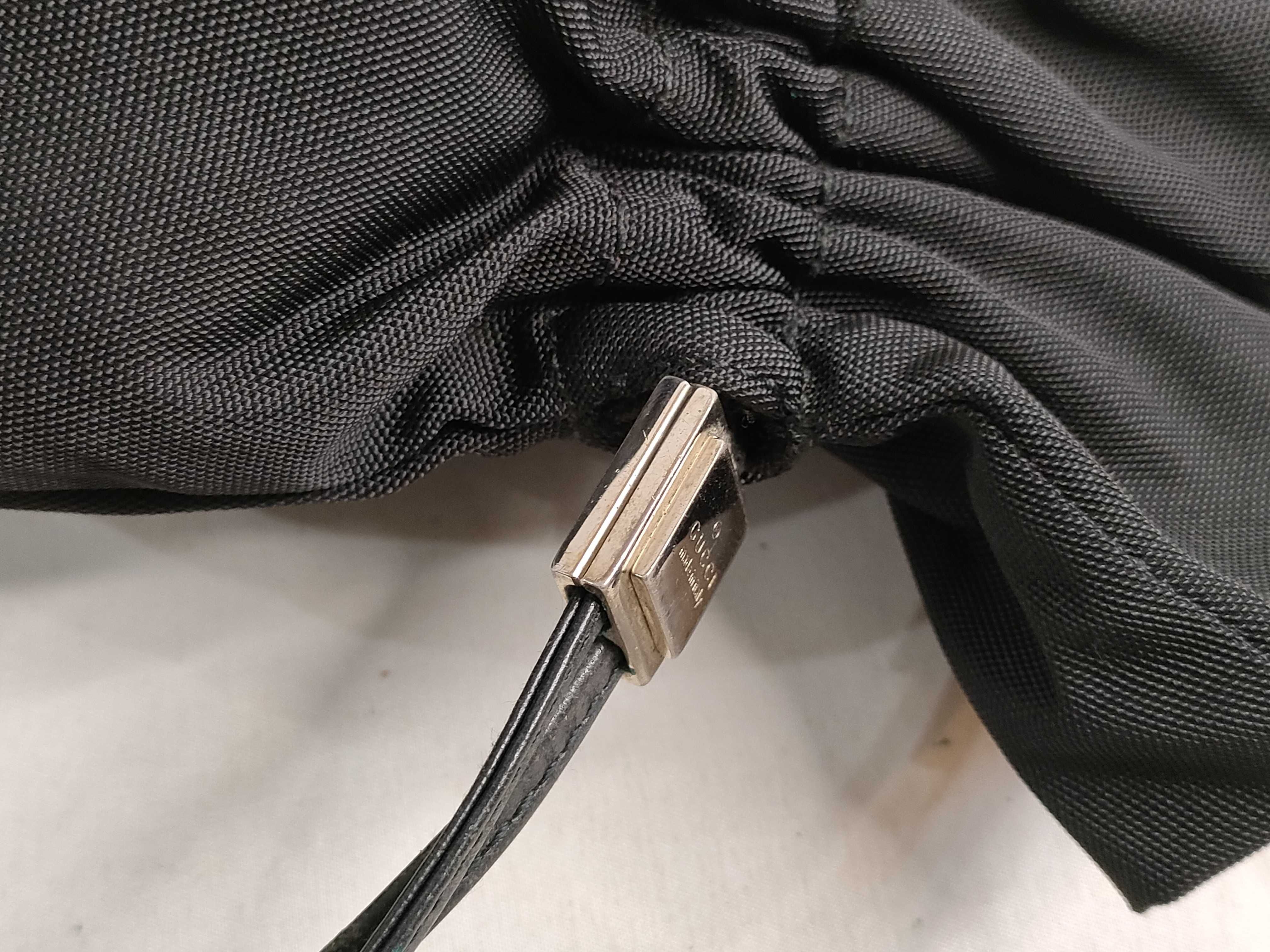 pouch — view 4