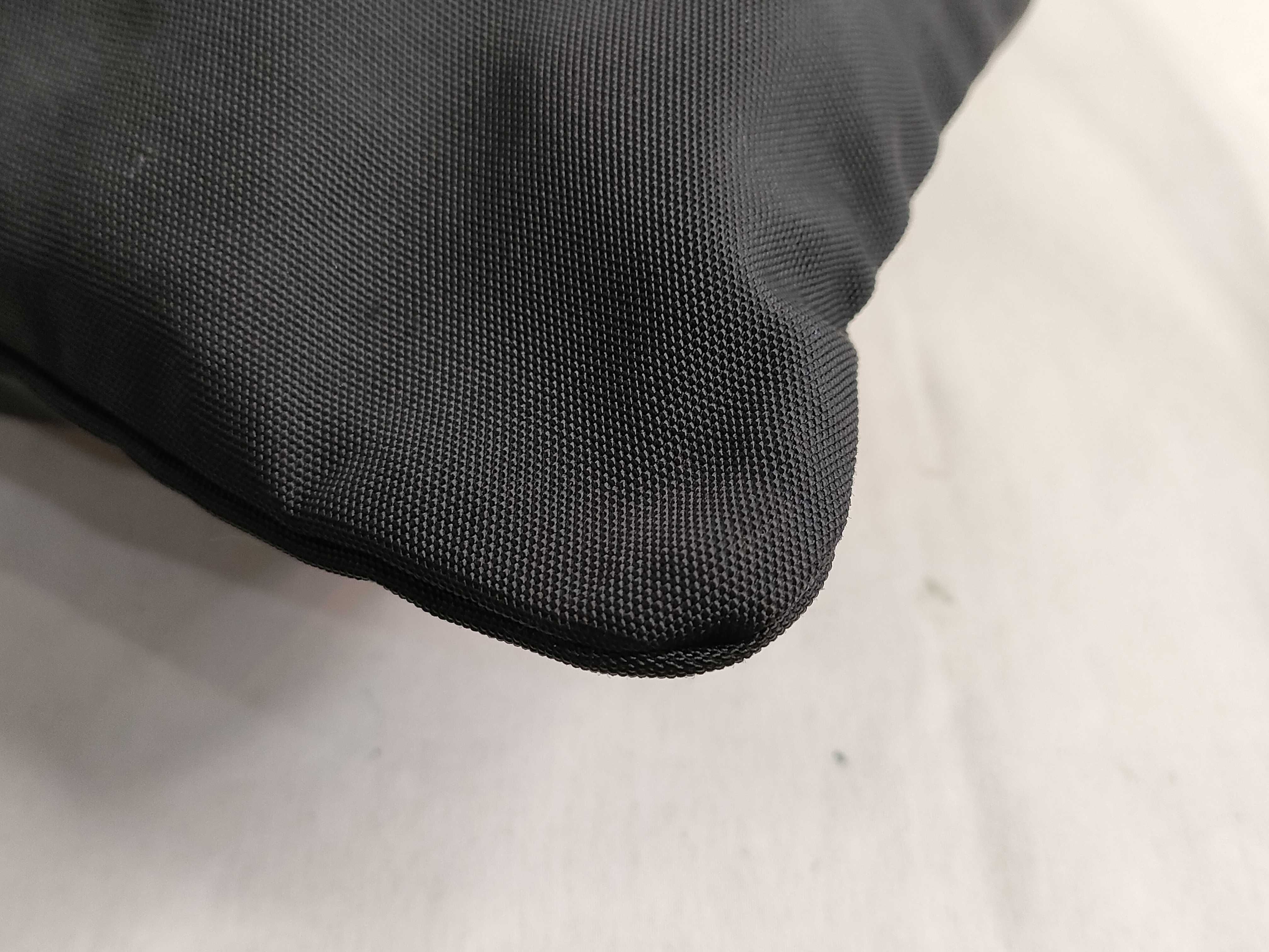 pouch — view 6