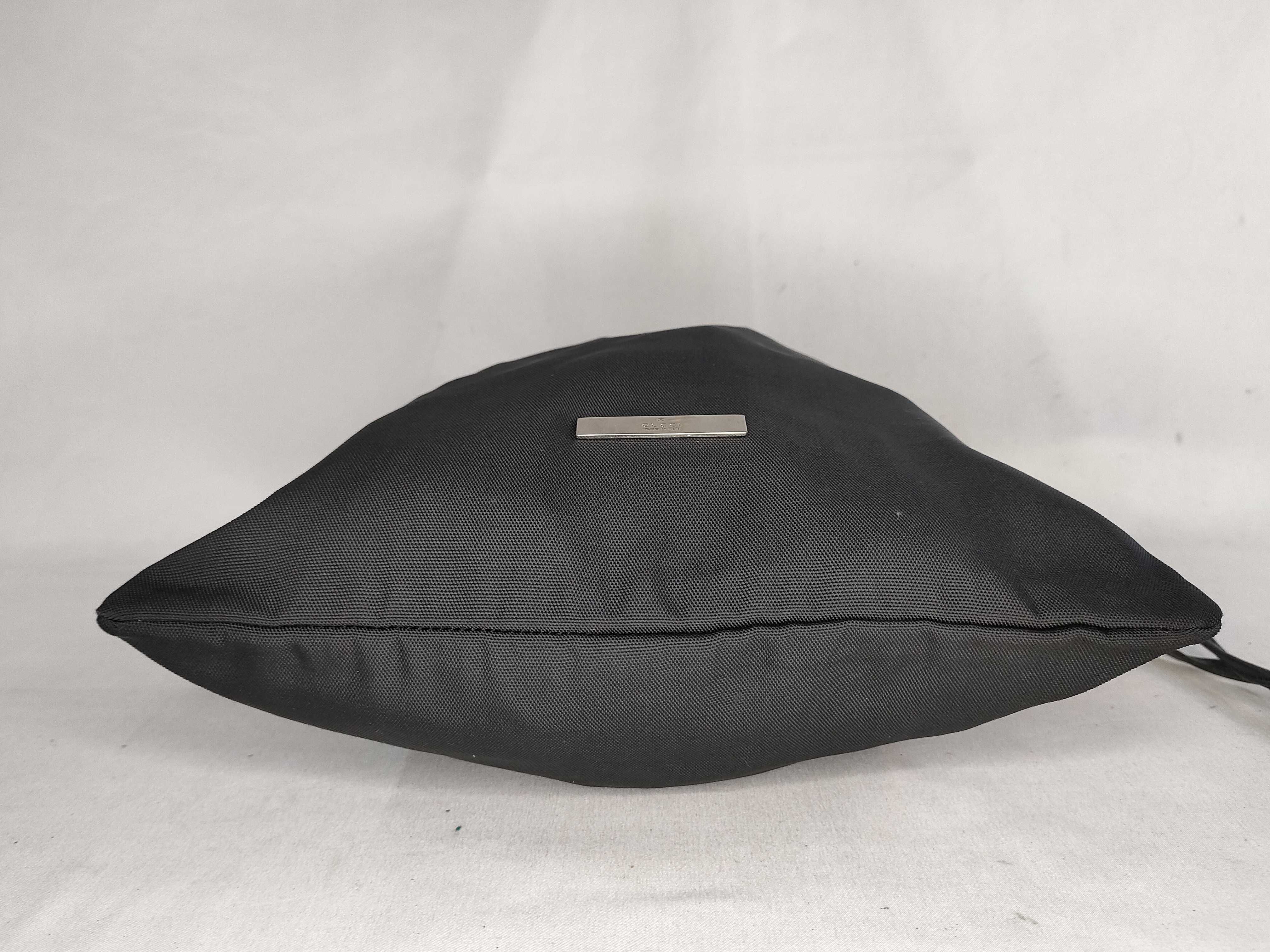 pouch — view 7