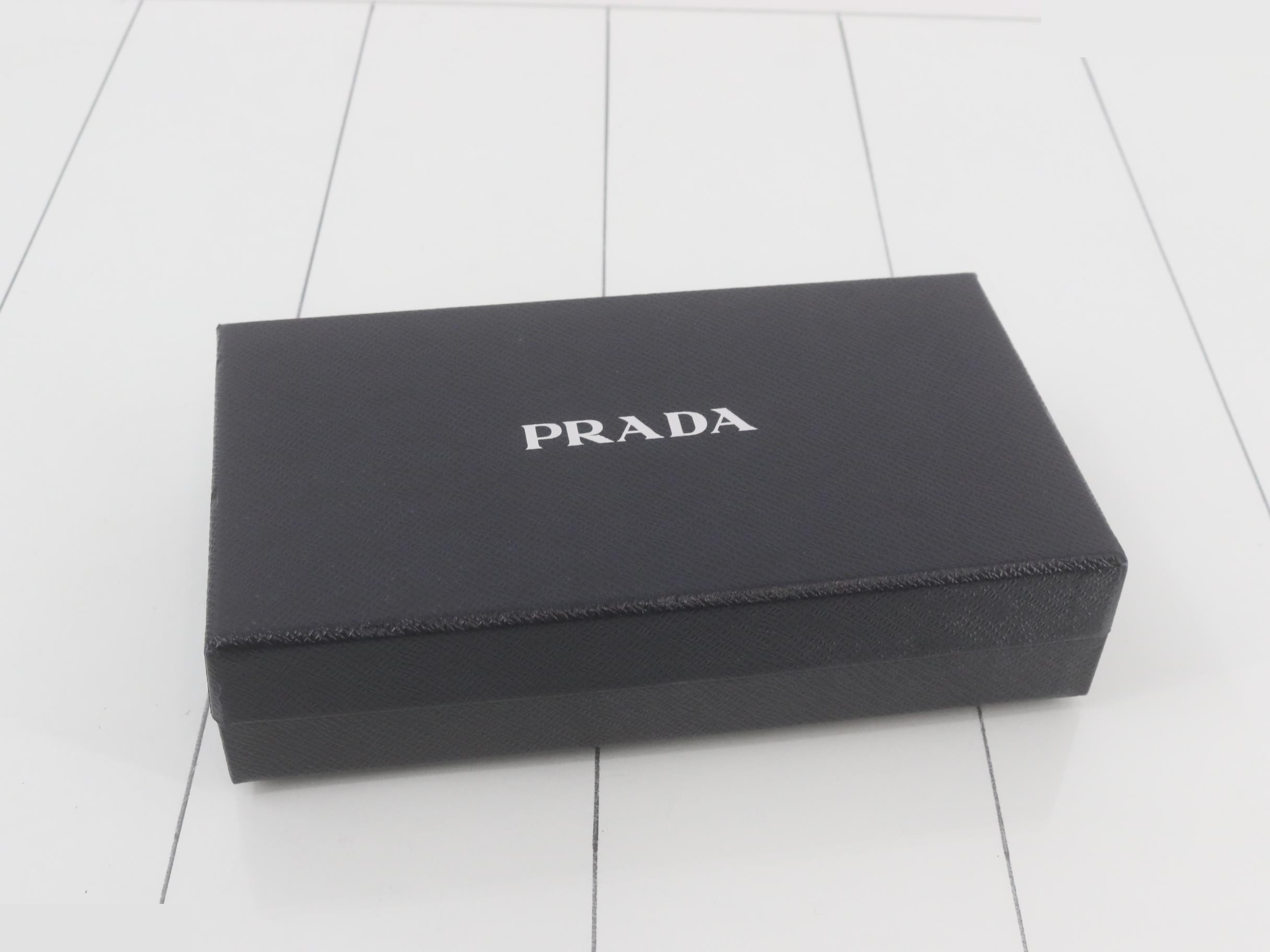 Round zipper, Saffiano leather, black — view 5