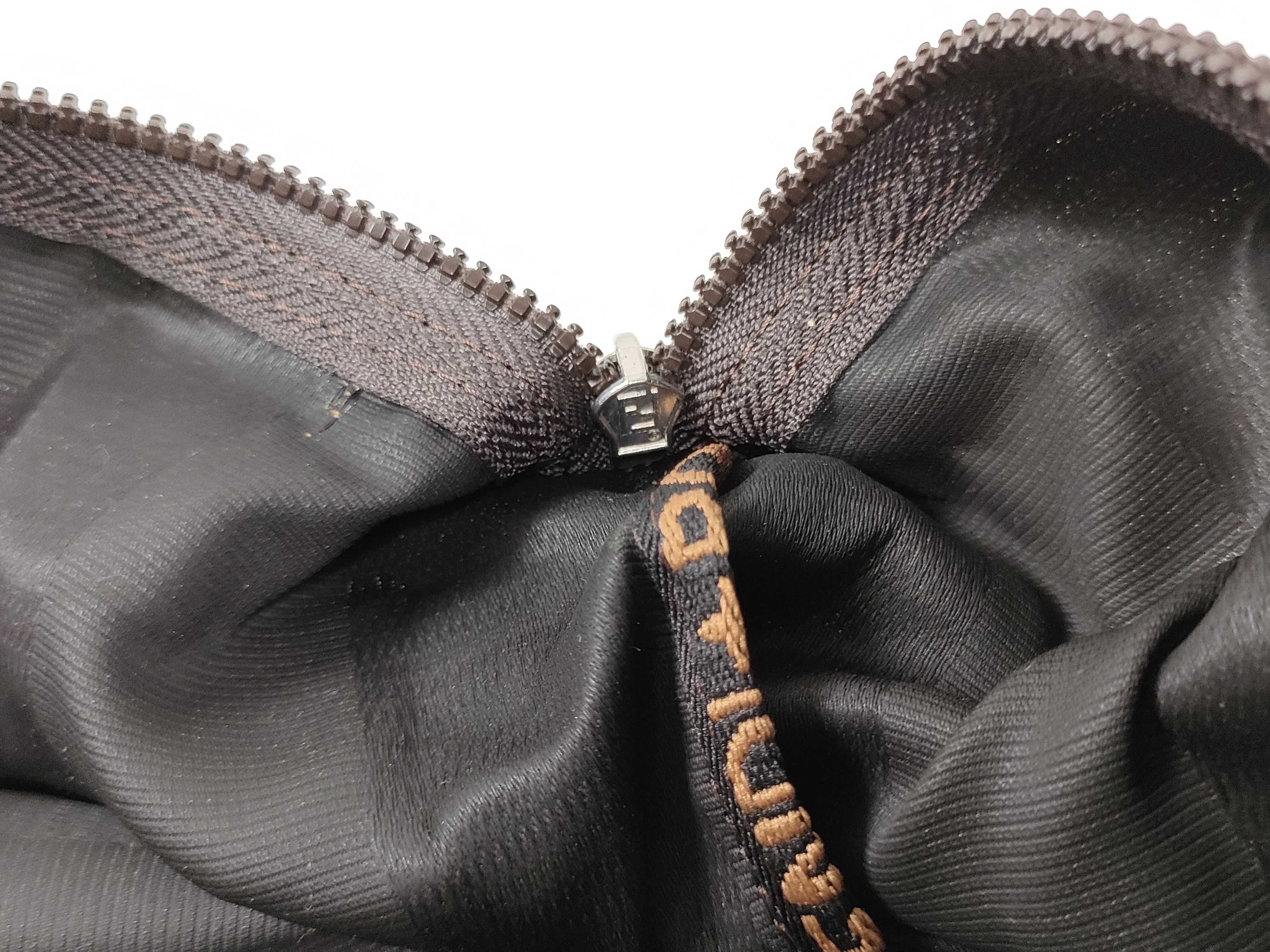 pouch — view 12