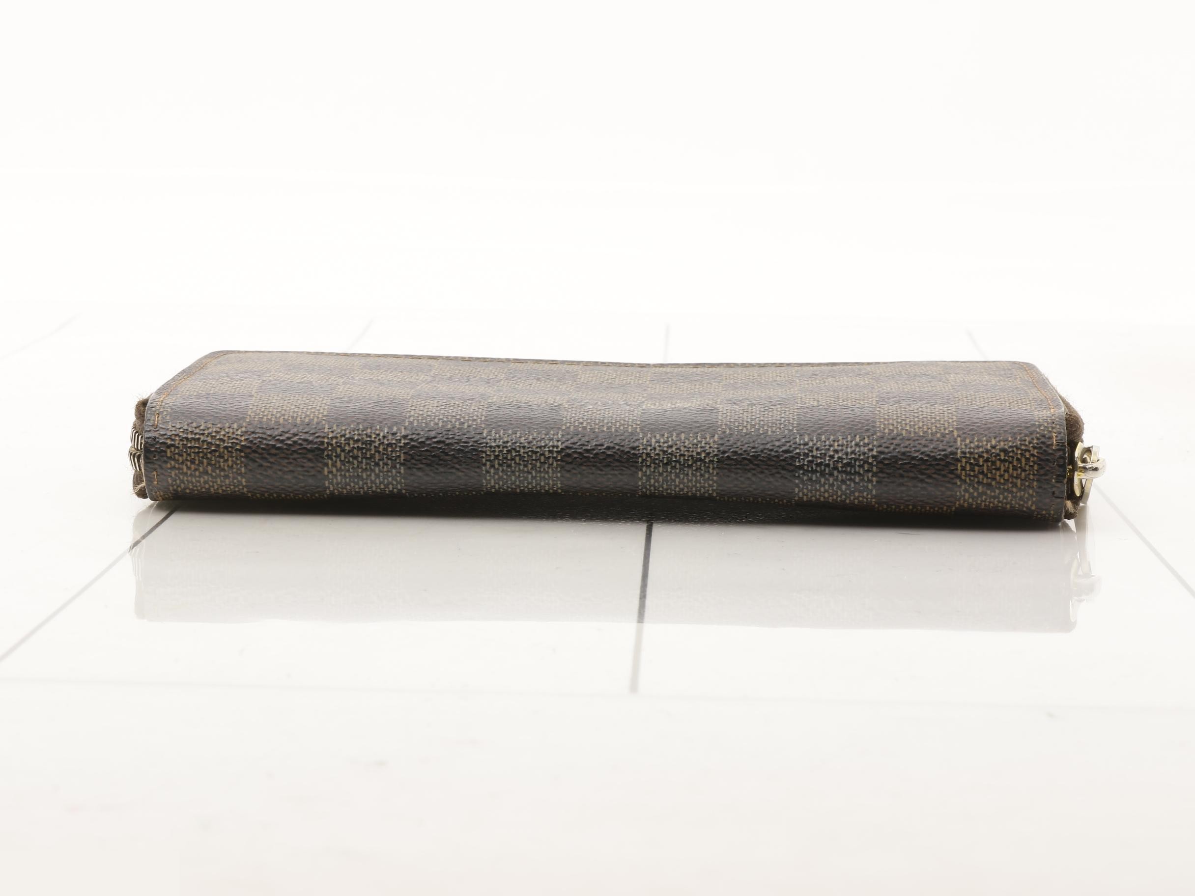 Zippy Wallet — view 3