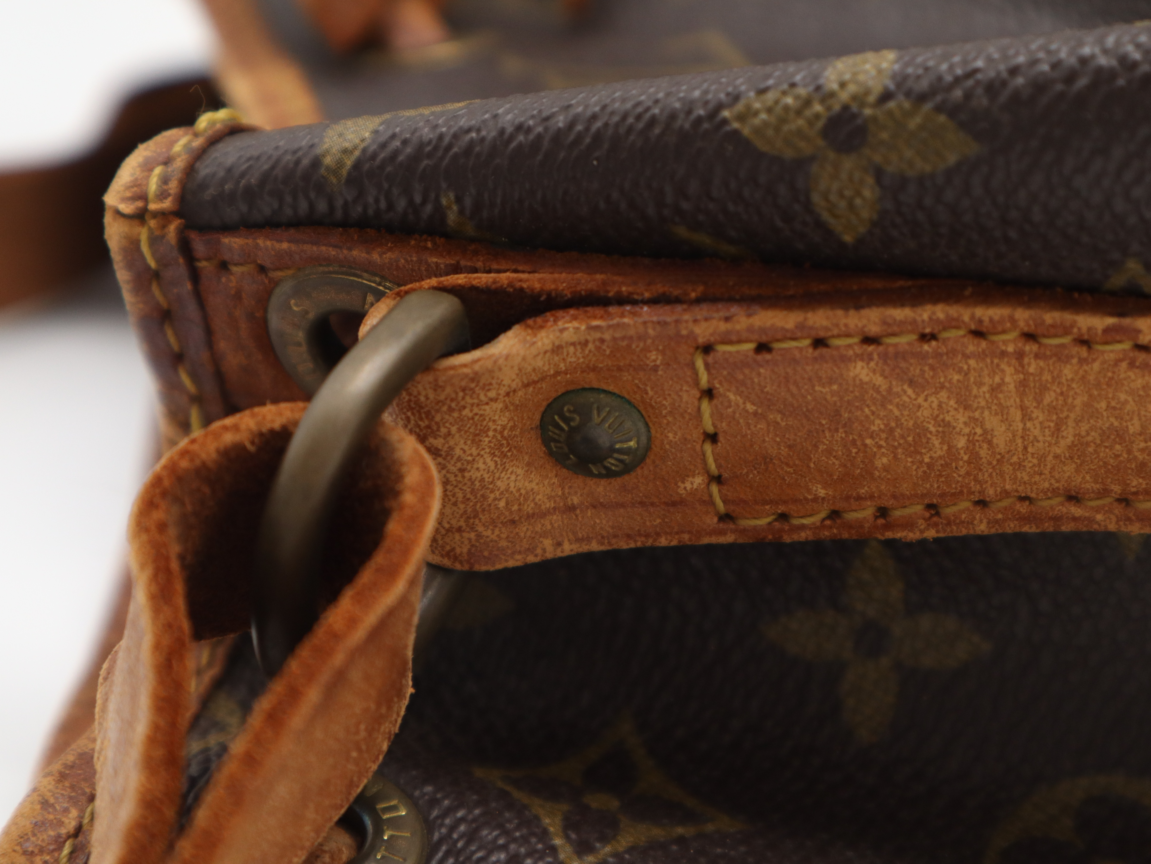 M42224 Monogram Noé Shoulder Bag — view 8