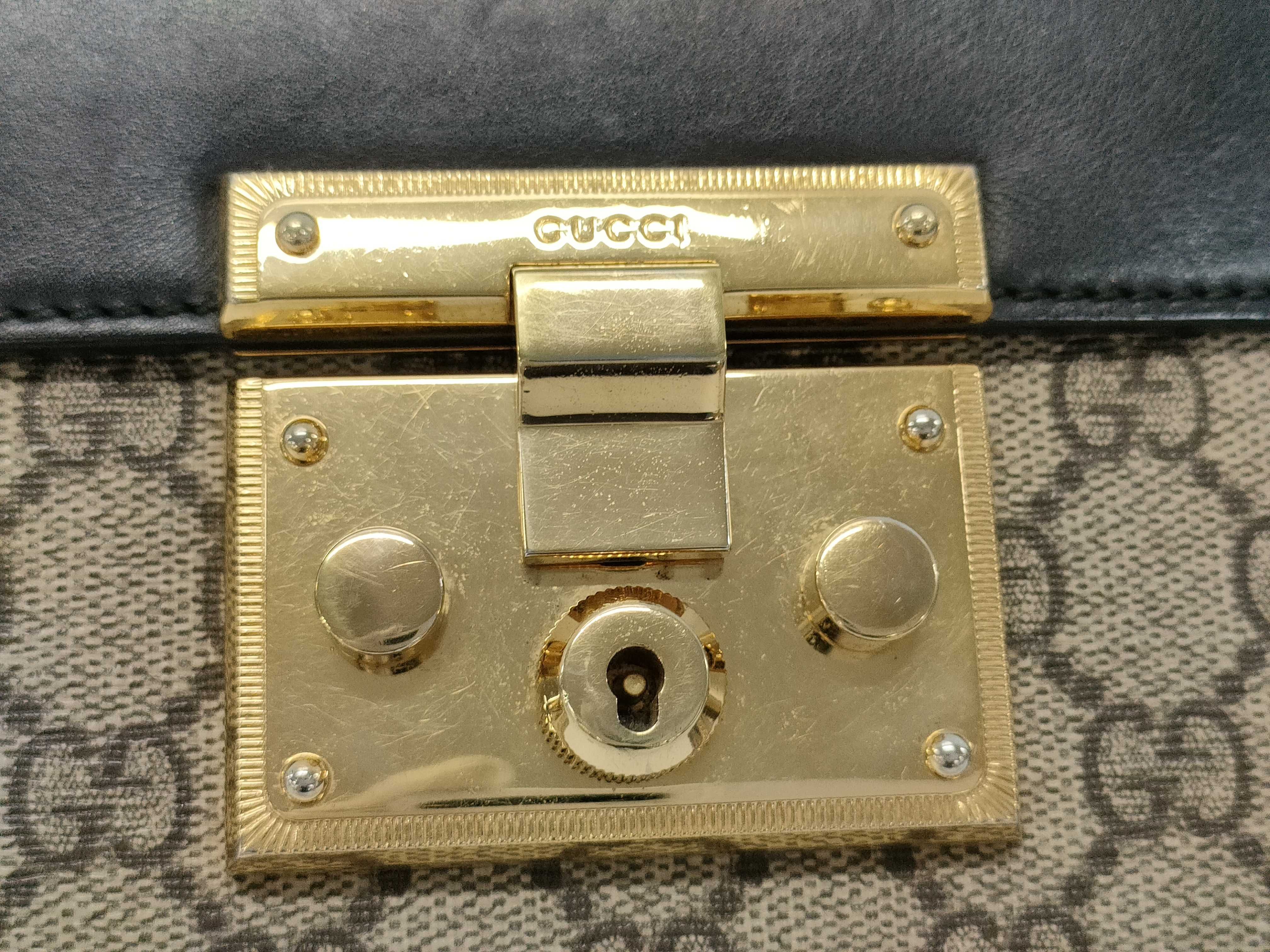 GG Supreme Padlock Chain Shoulder Bag — view 8