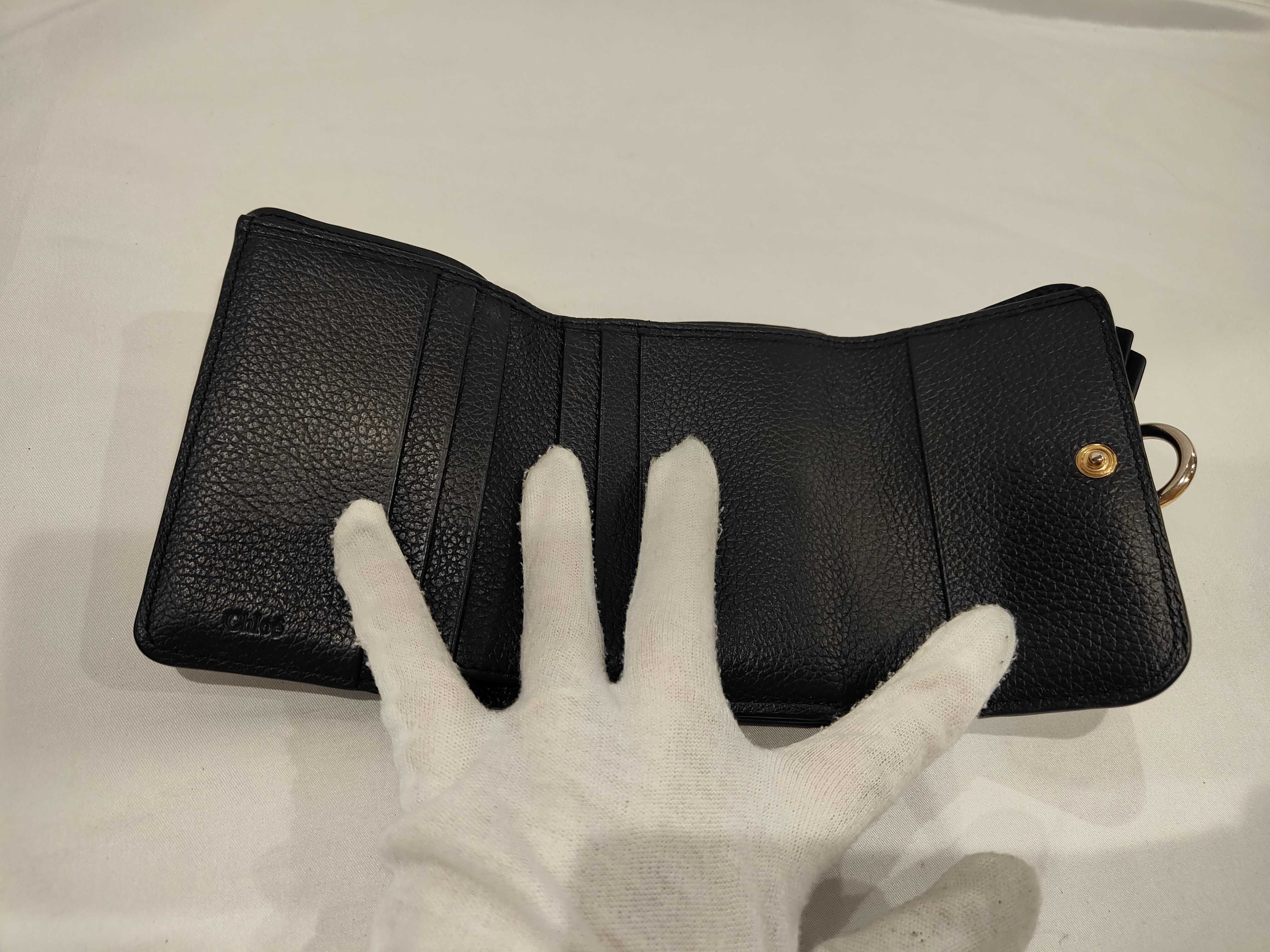 Alphabet Wallet — view 6