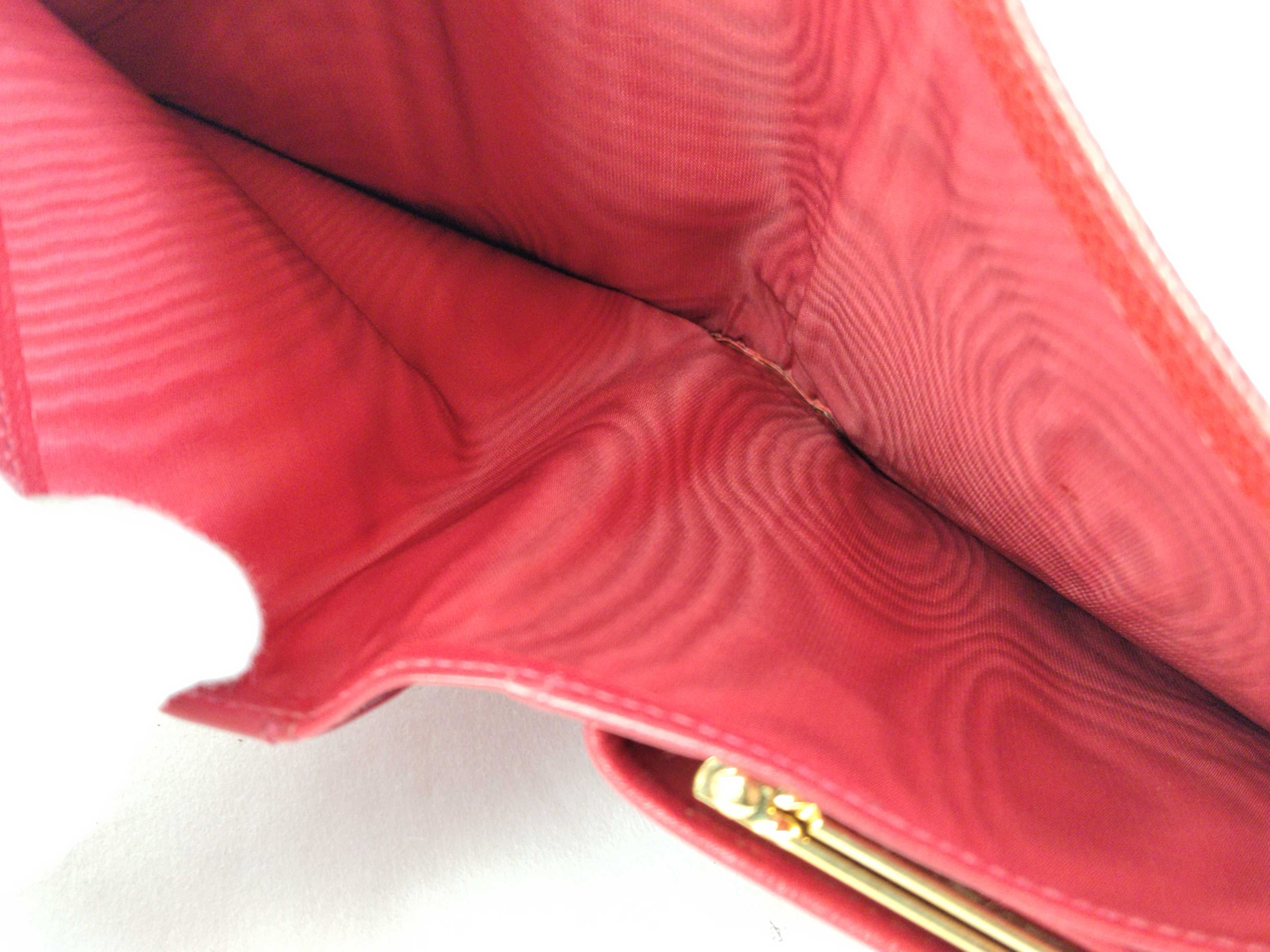 Caviar Skin Coco Clasp Wallet — view 11