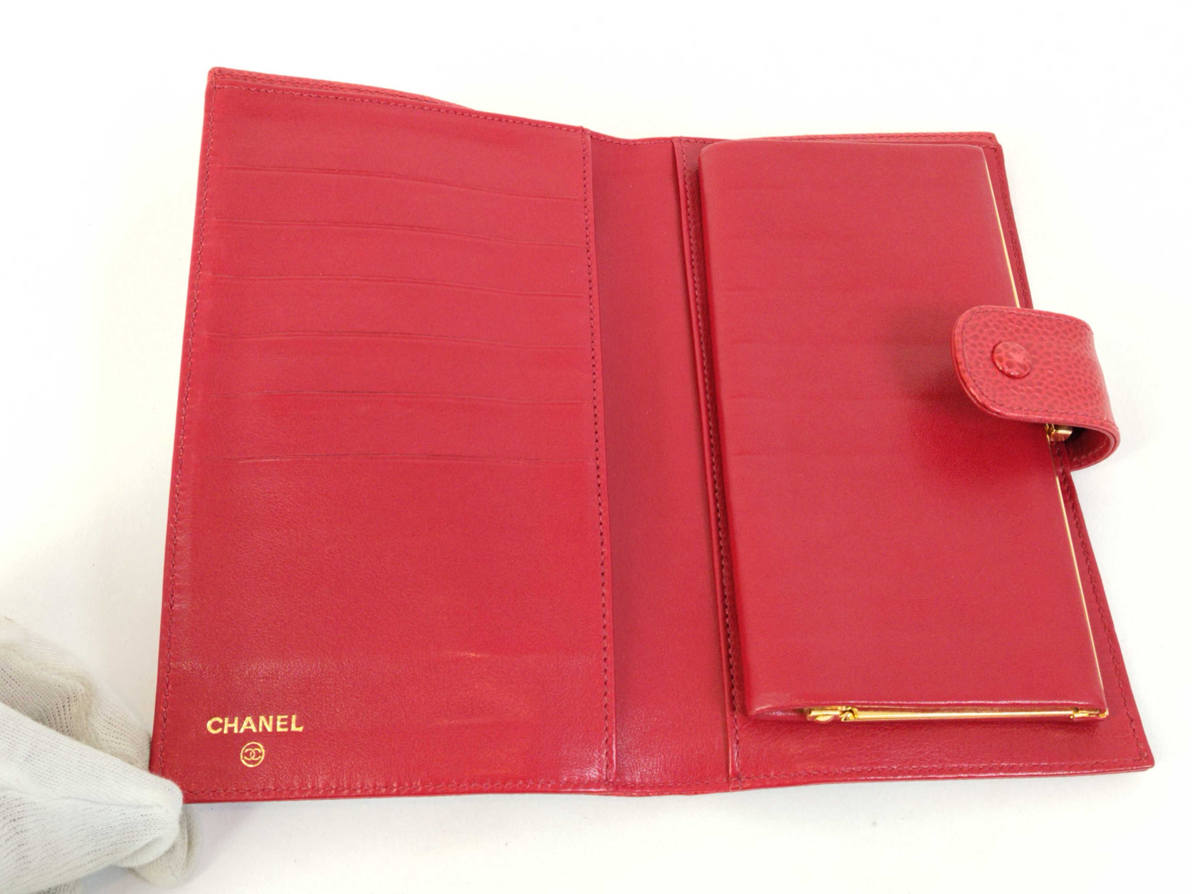 Caviar Skin Coco Clasp Wallet — view 8
