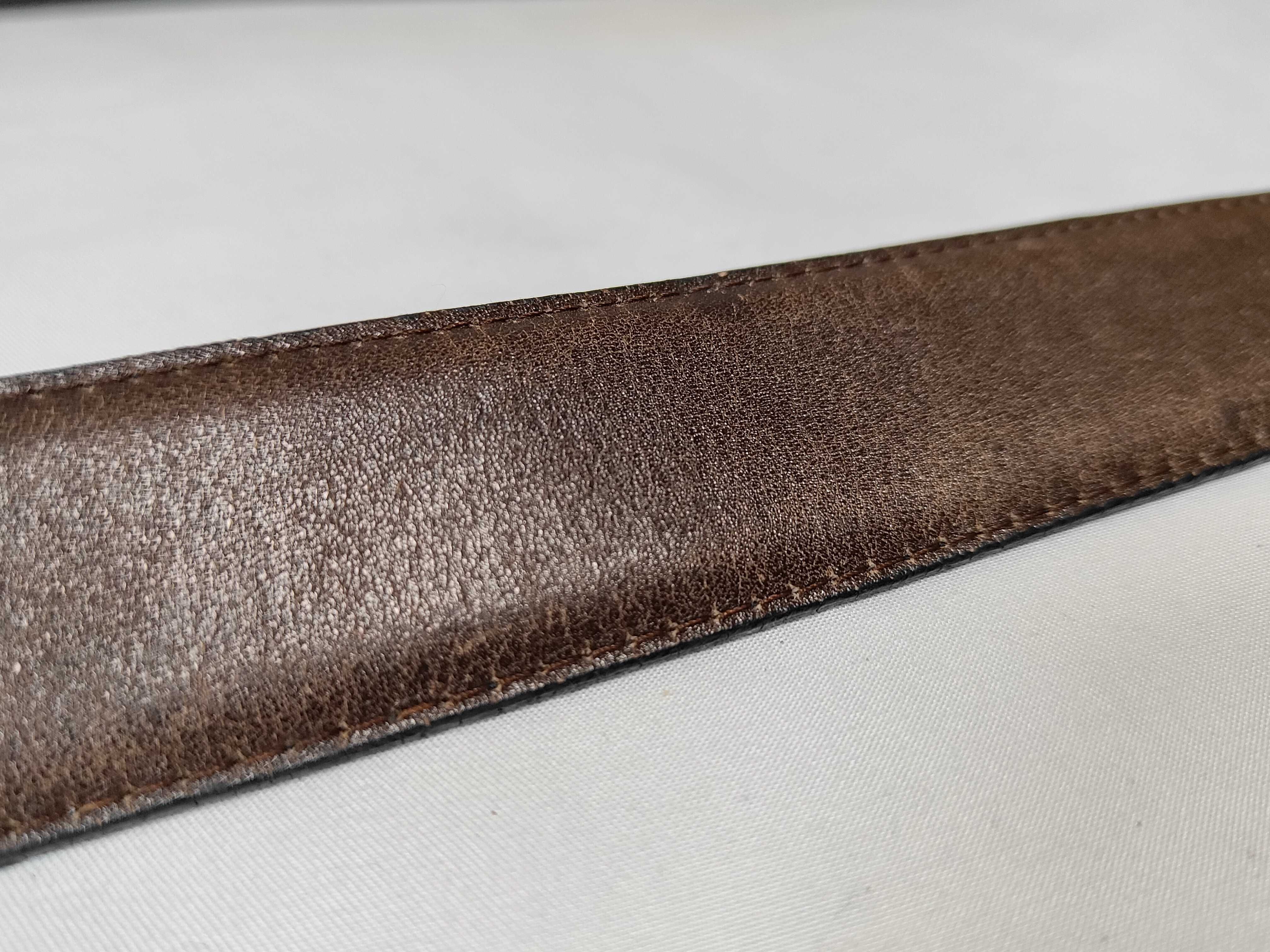 carriage buckle leather belt, size 90. Belt condition considered. — view 8