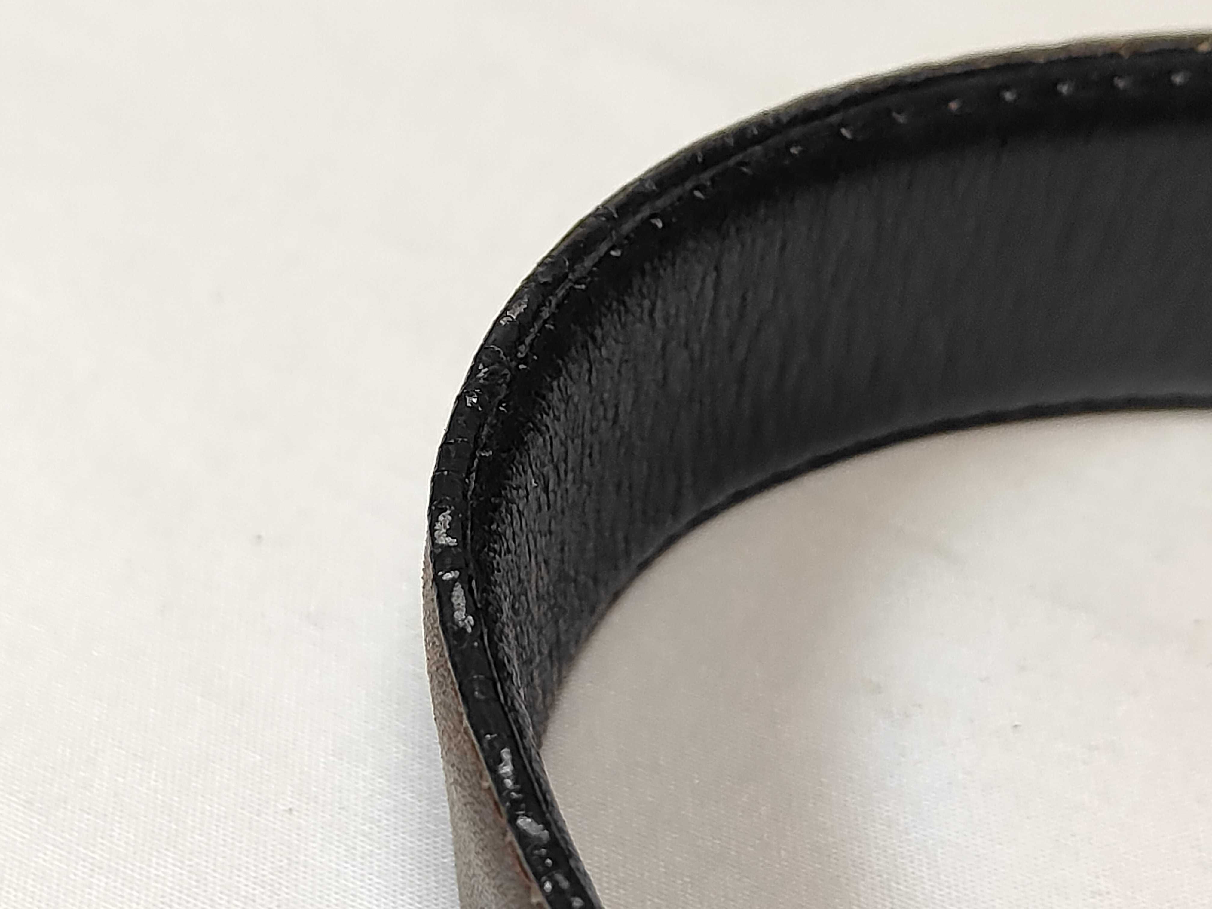 carriage buckle leather belt, size 90. Belt condition considered. — view 9