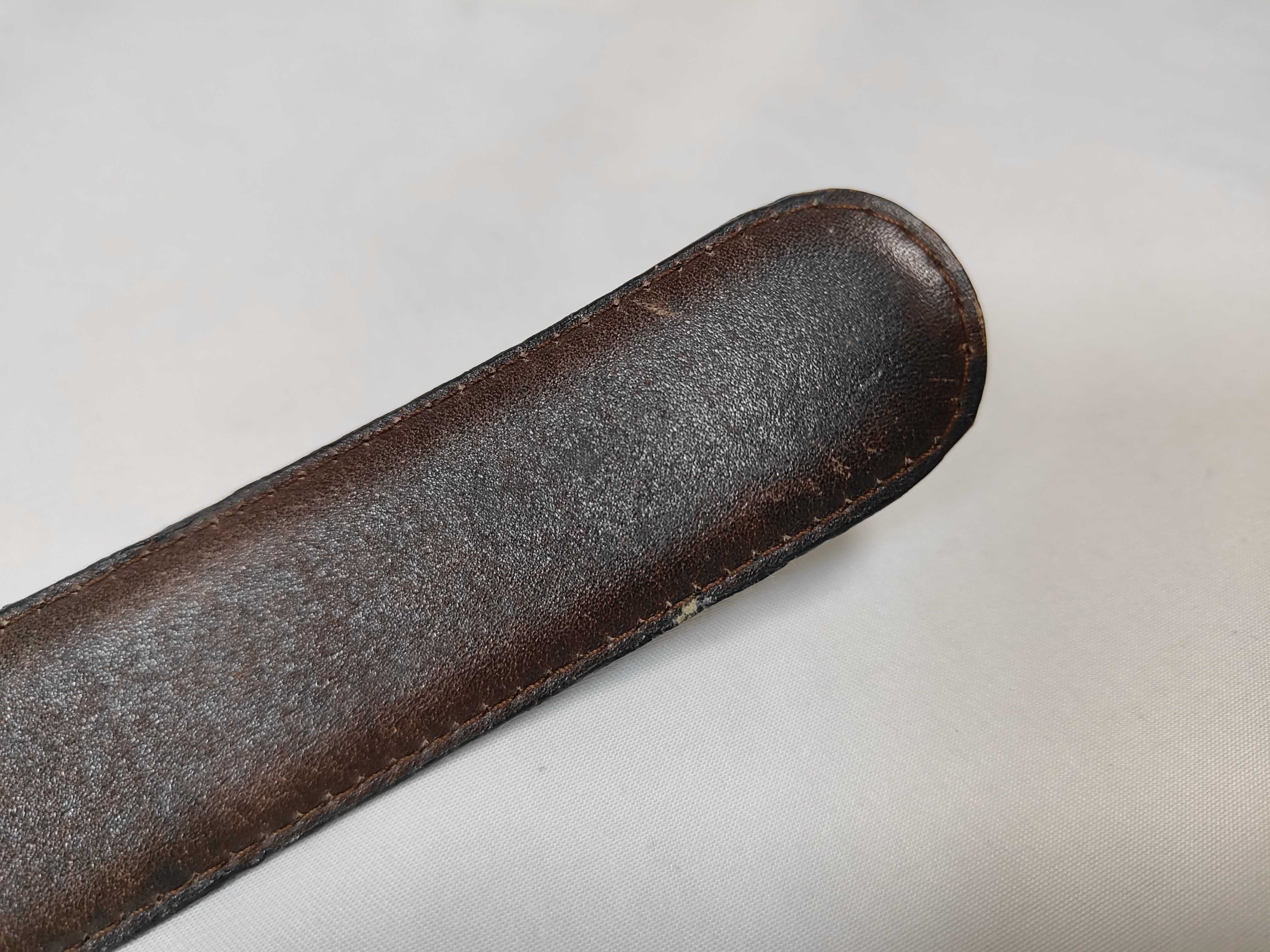 carriage buckle leather belt, size 90. Belt condition considered. — view 10