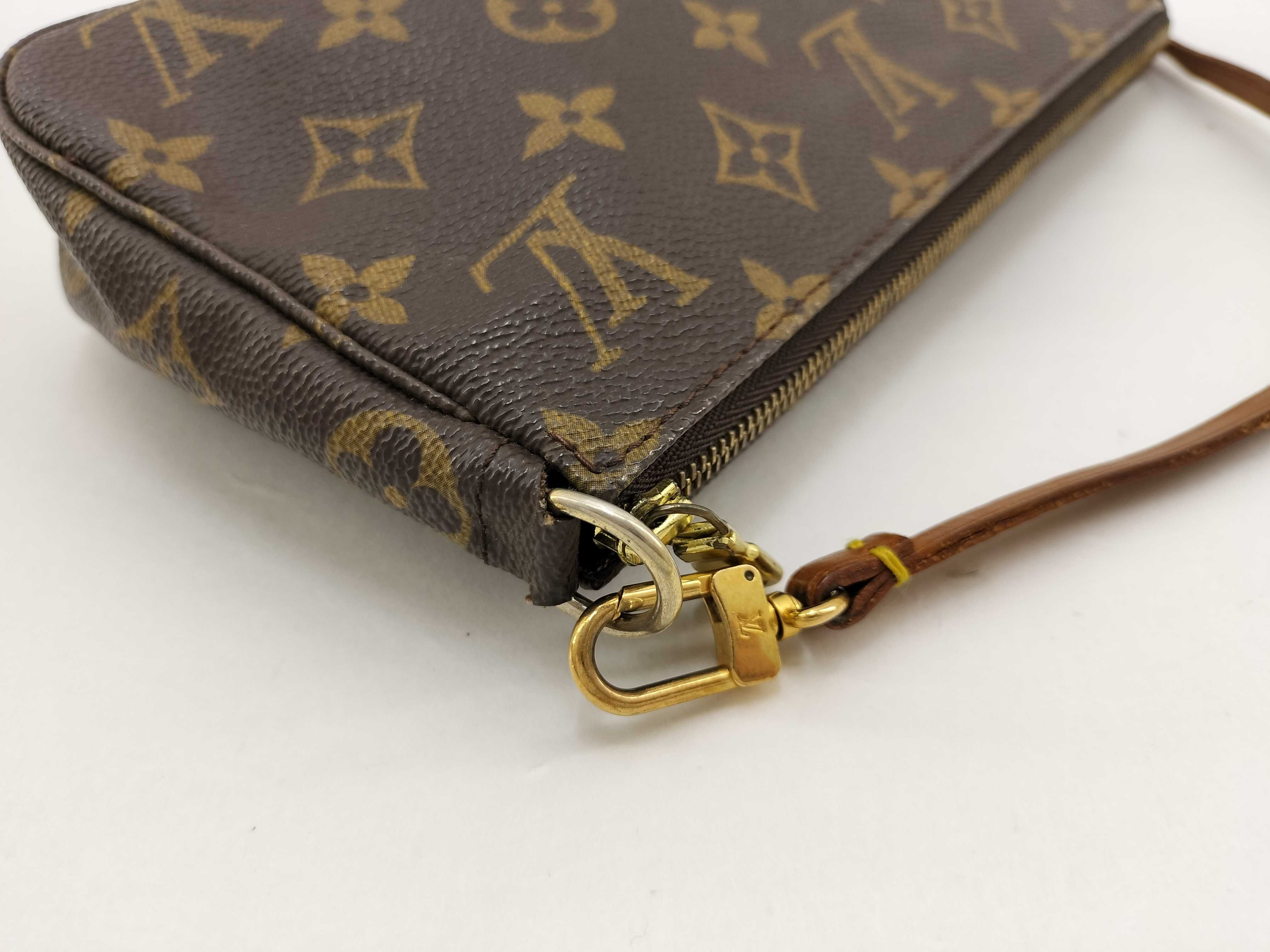 Monogram Louis Vuitton Monogram Pochette Accessoires M51980 Handbag Pouch — view 6