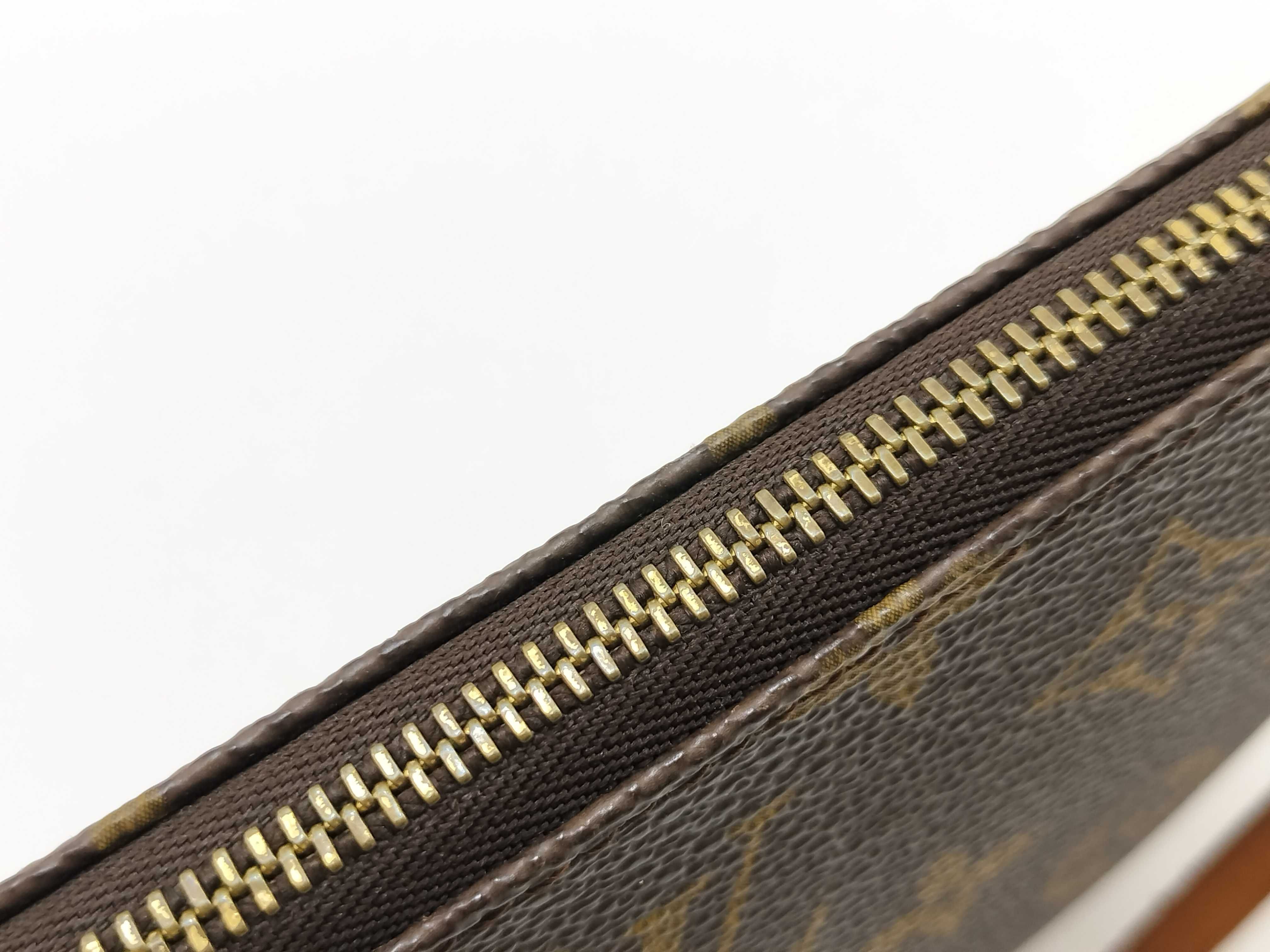 Monogram Louis Vuitton Monogram Pochette Accessoires M51980 Handbag Pouch — view 10