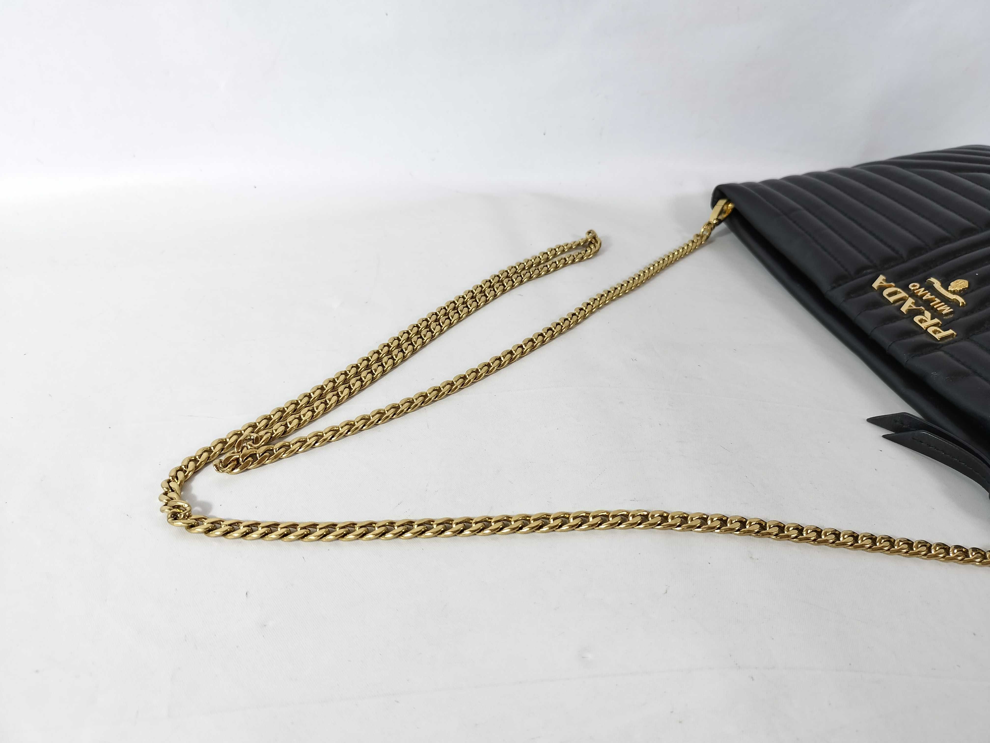 SLG LEATHER 1BF087 CHAIN ​​CLUTCH BLACK GHW Shoulder Bag — view 3