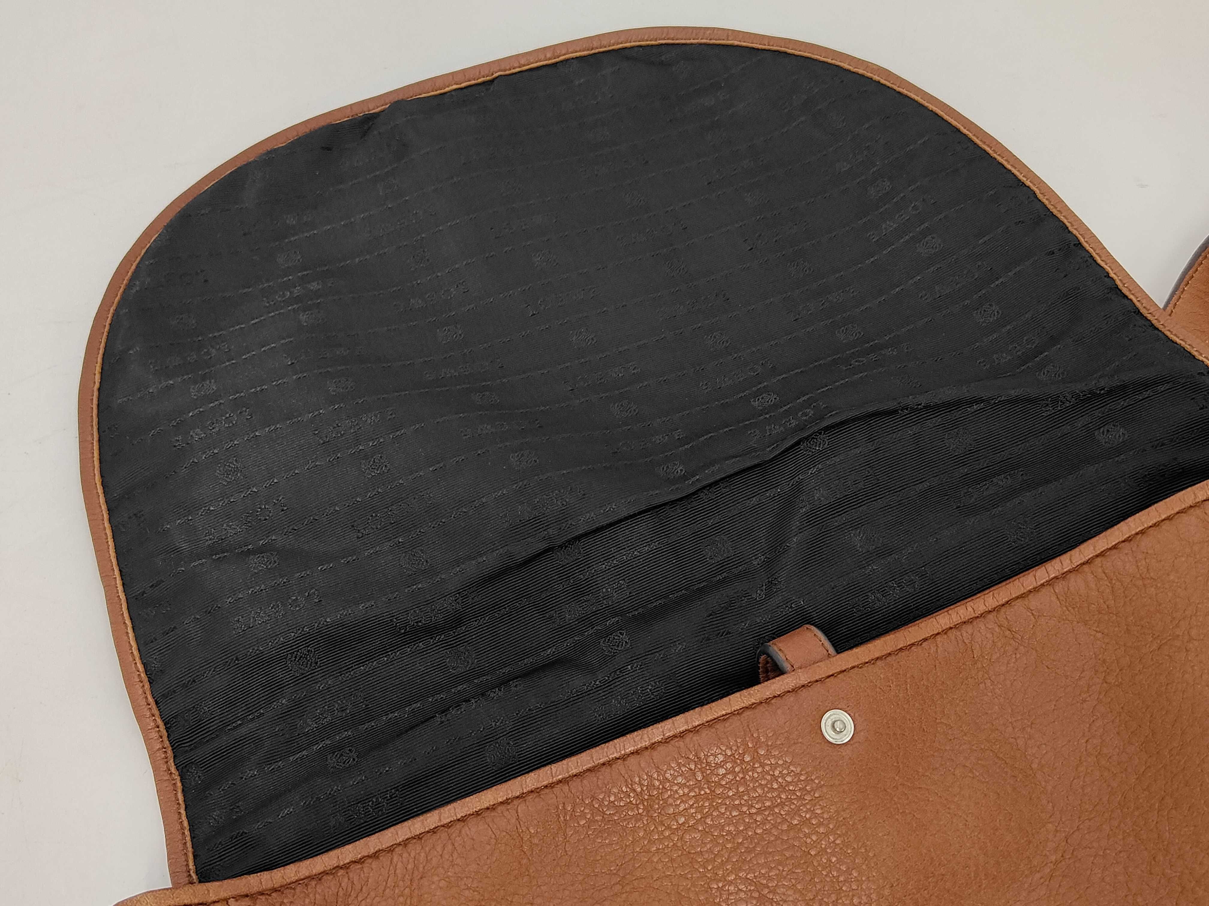 Heritage Shoulder Bag — view 10