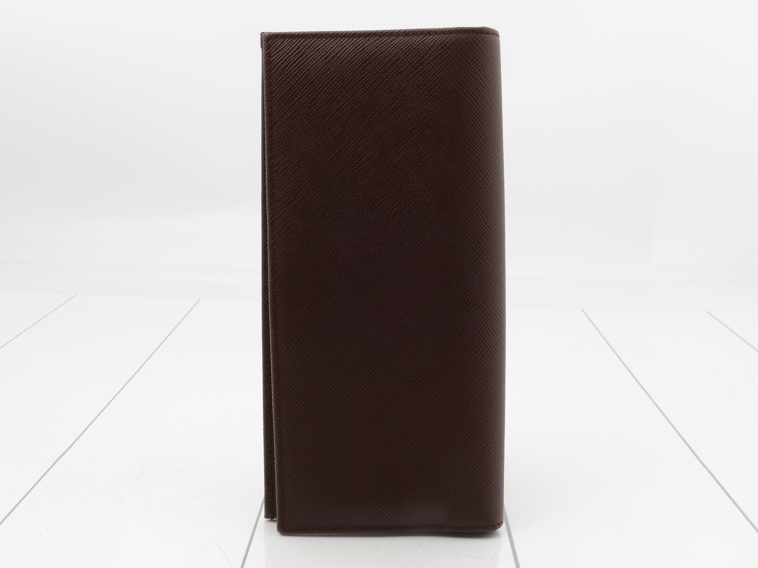 Long wallet, Saffiano leather, burgundy, holds 11 cards — view 2