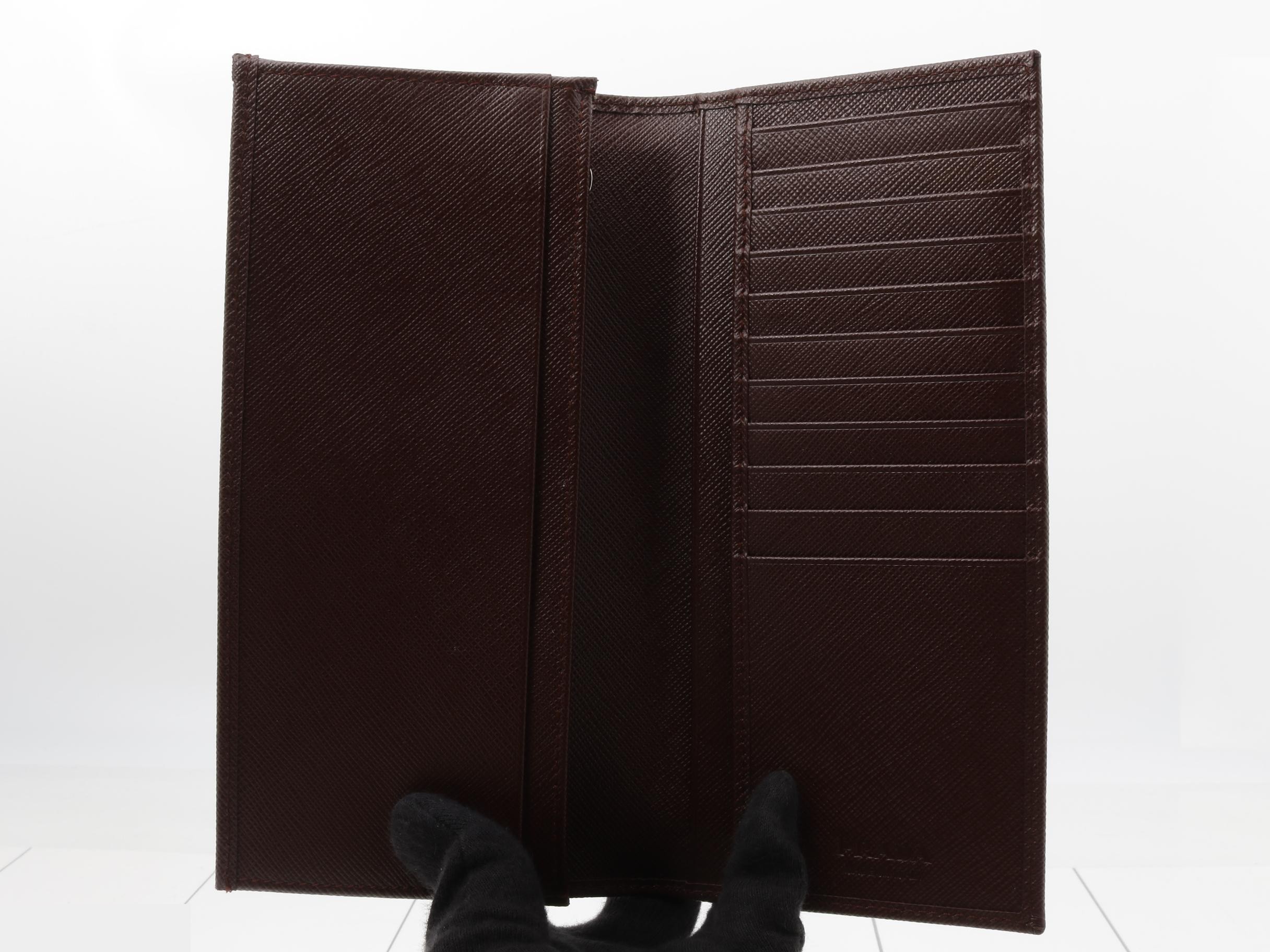 Long wallet, Saffiano leather, burgundy, holds 11 cards — view 4