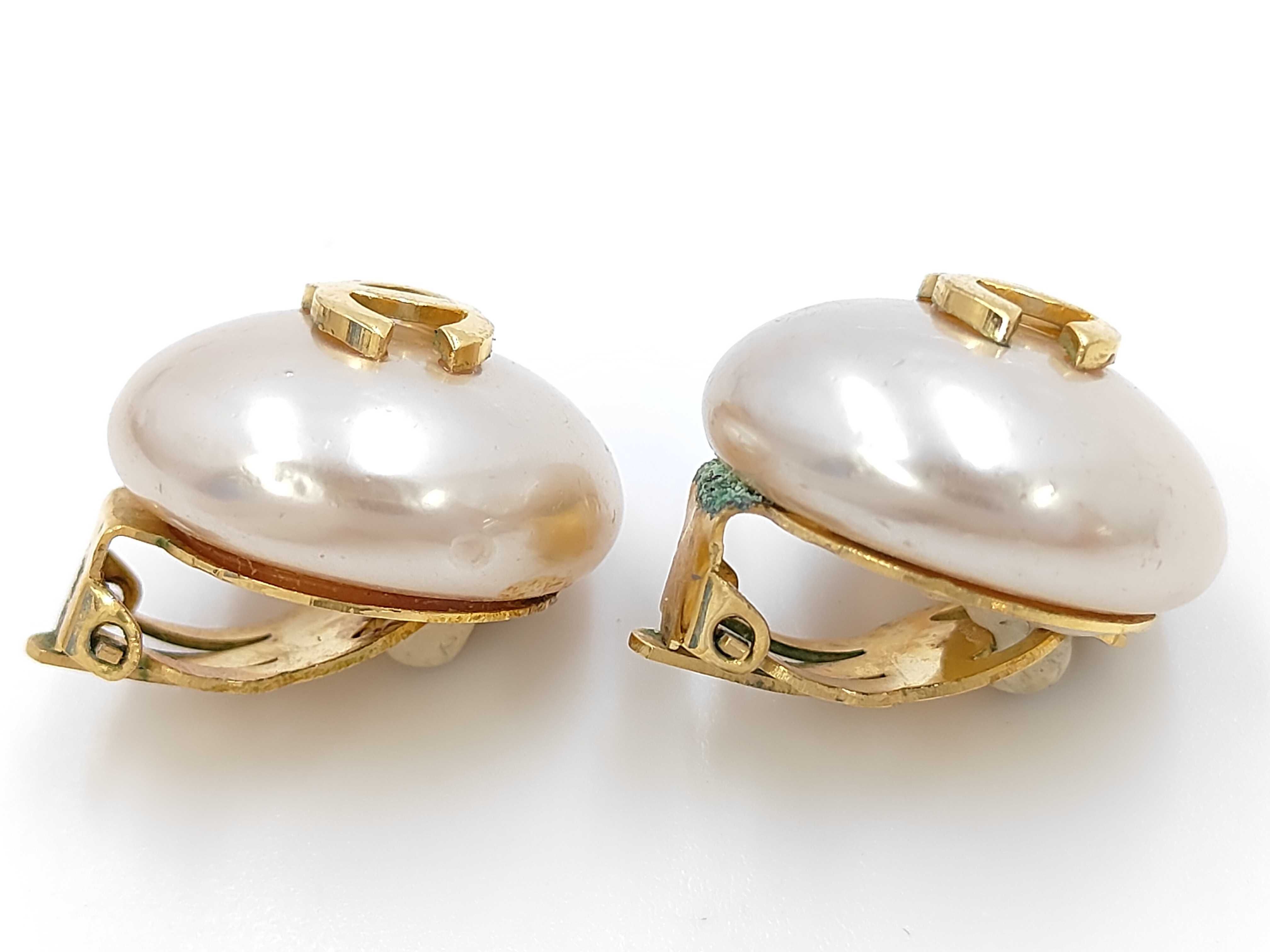 Seashell Earrings — view 2