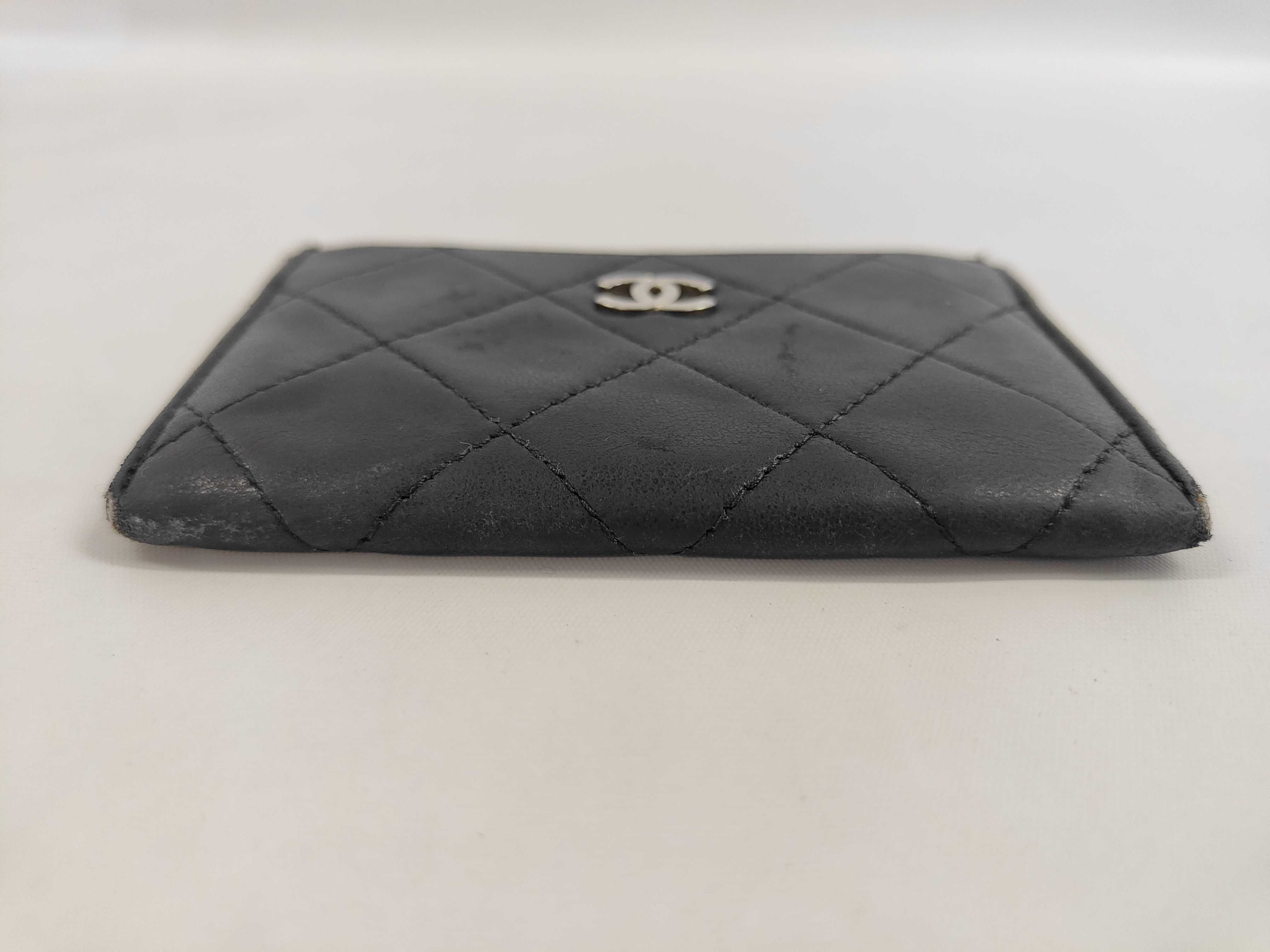 Lambskin Matelassé Card Case (Card Case, Pass Case, Business Card Holder) — view 3