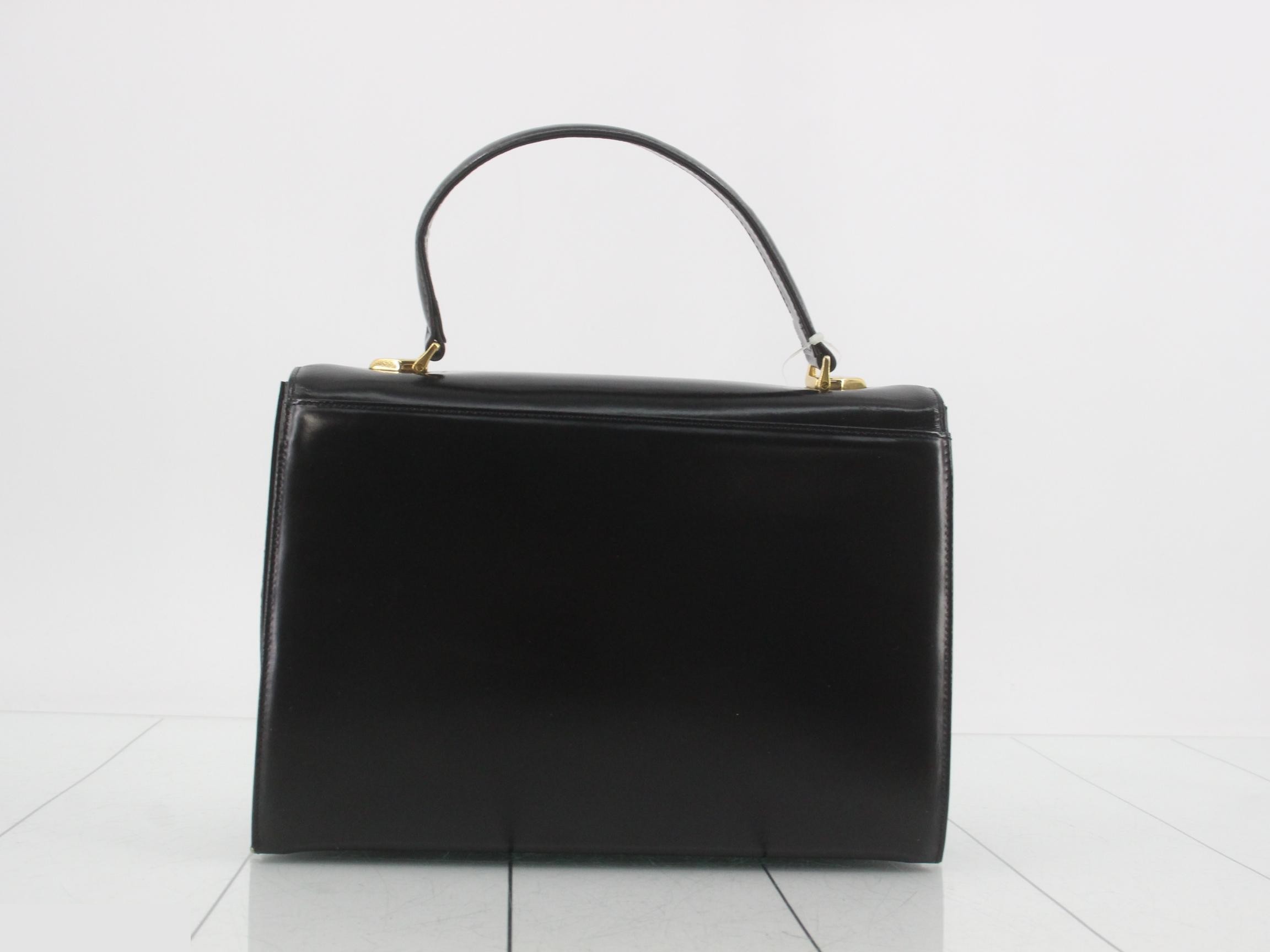Turnlock leather, black, W26.5 H18 D8 — view 2