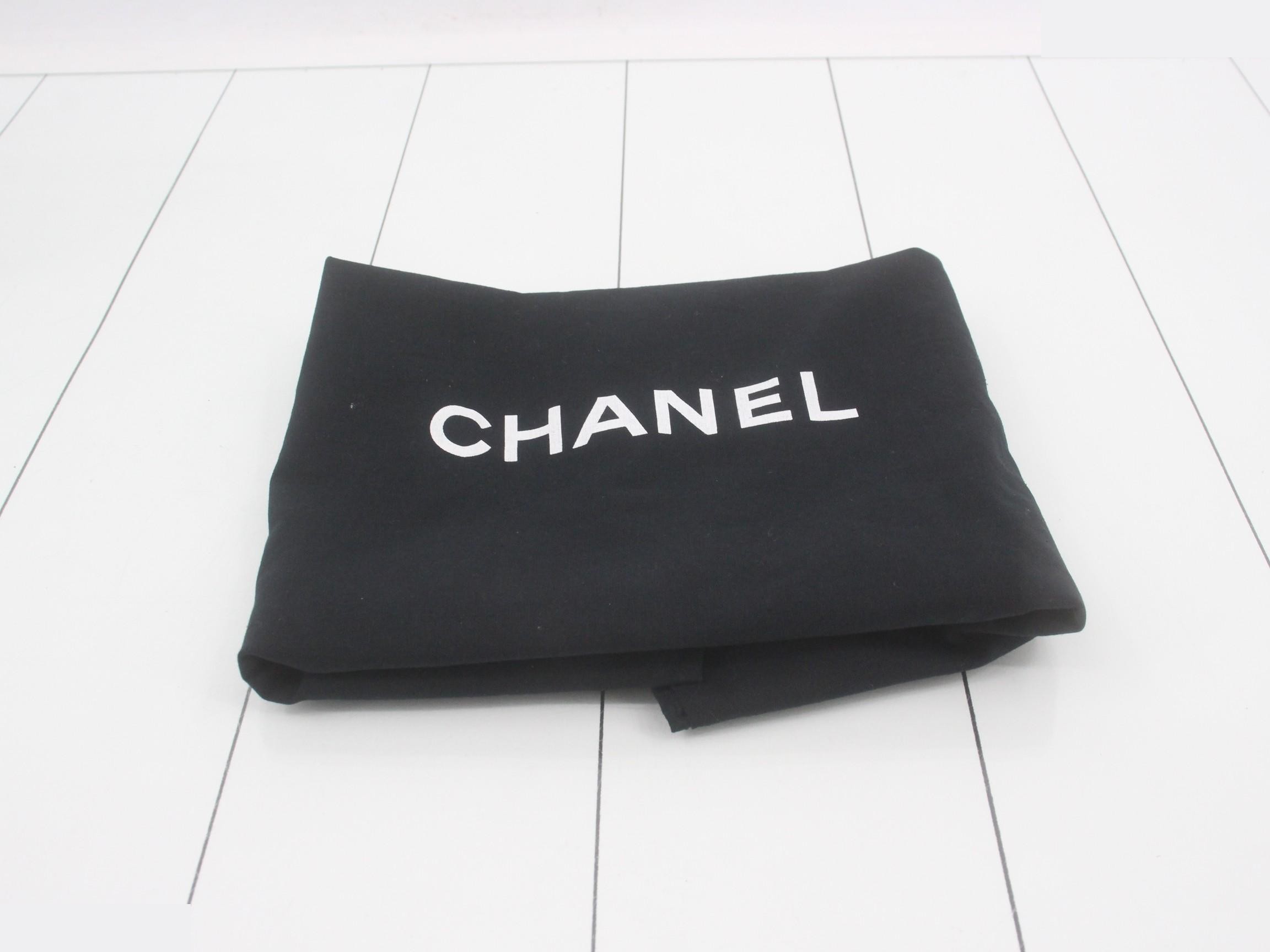 Caviar Reissue Tote Bag (with sticker) — view 7