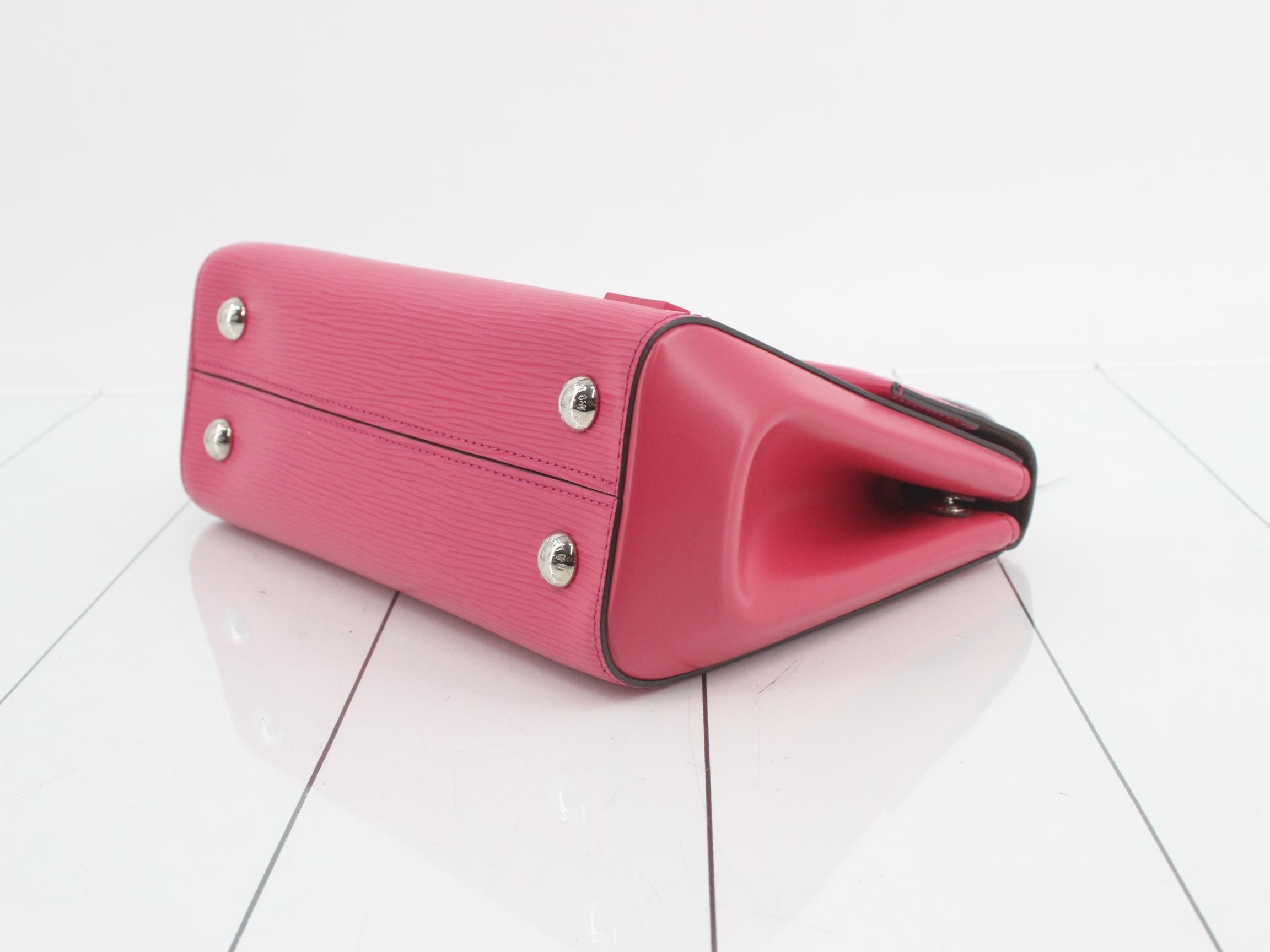 Epi Cluny BB 2-Way Handbag — view 6