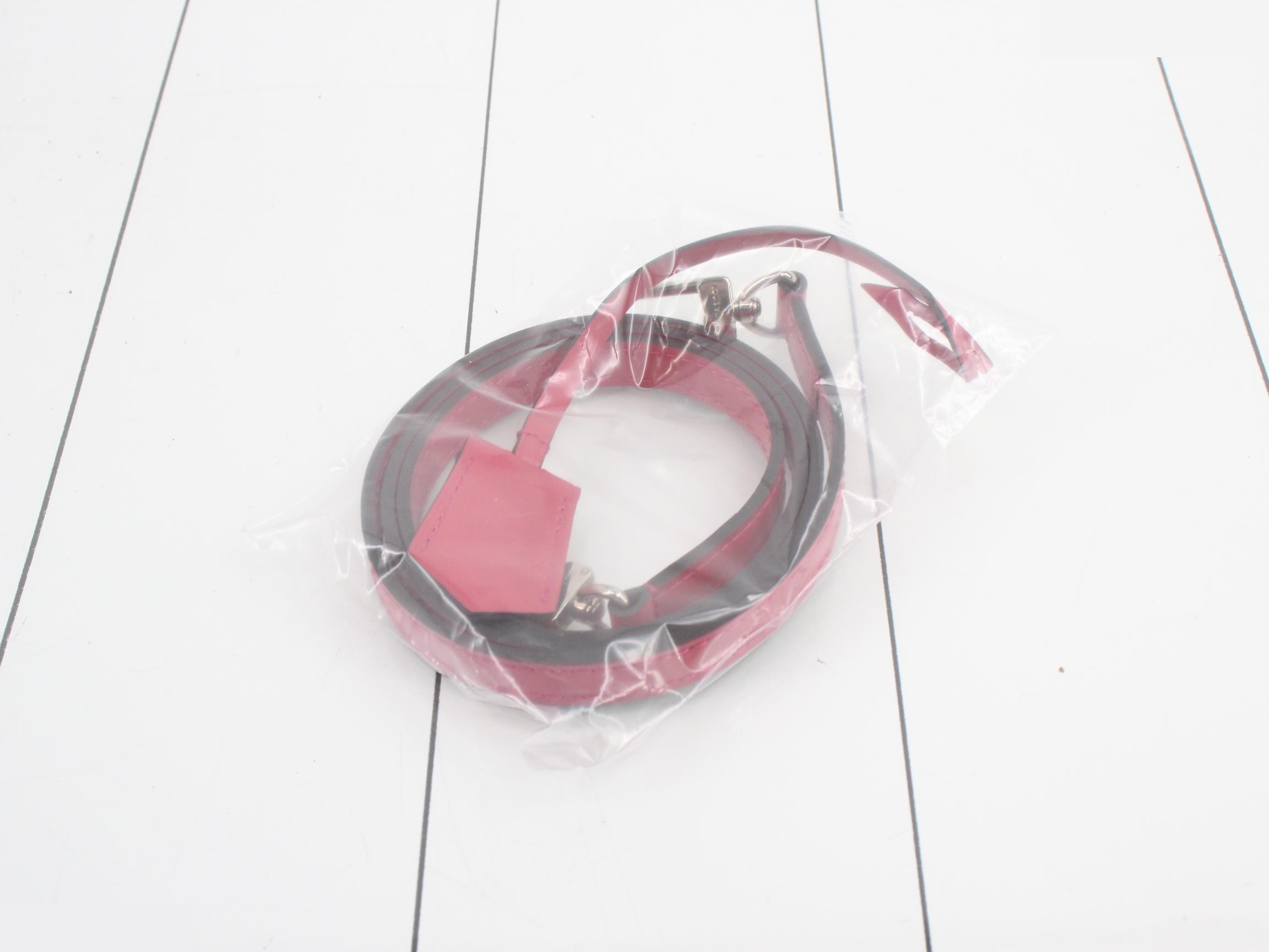 Epi Cluny BB 2-Way Handbag — view 7